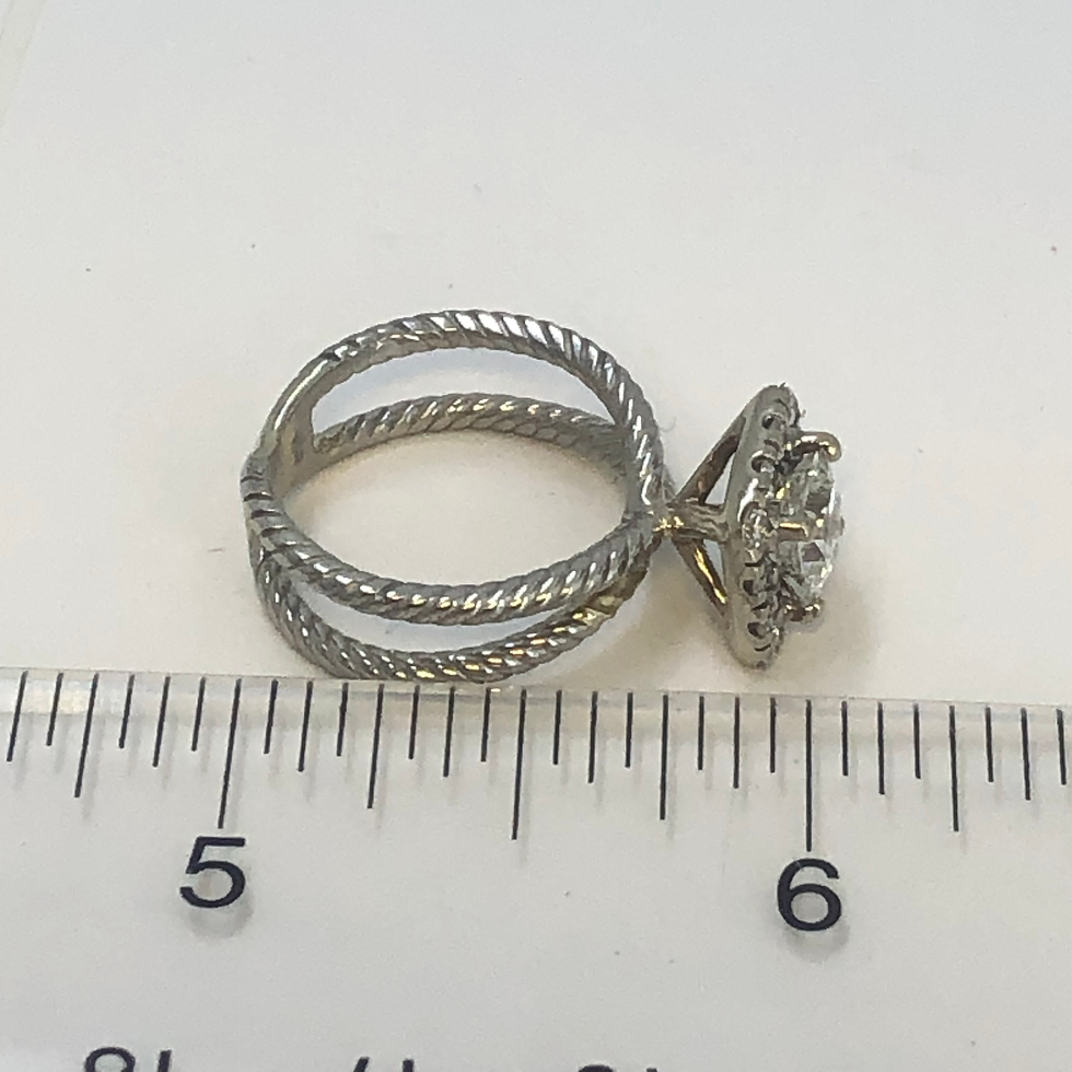 Thumbnail: Platinum Leo diamond  ring size 5.5