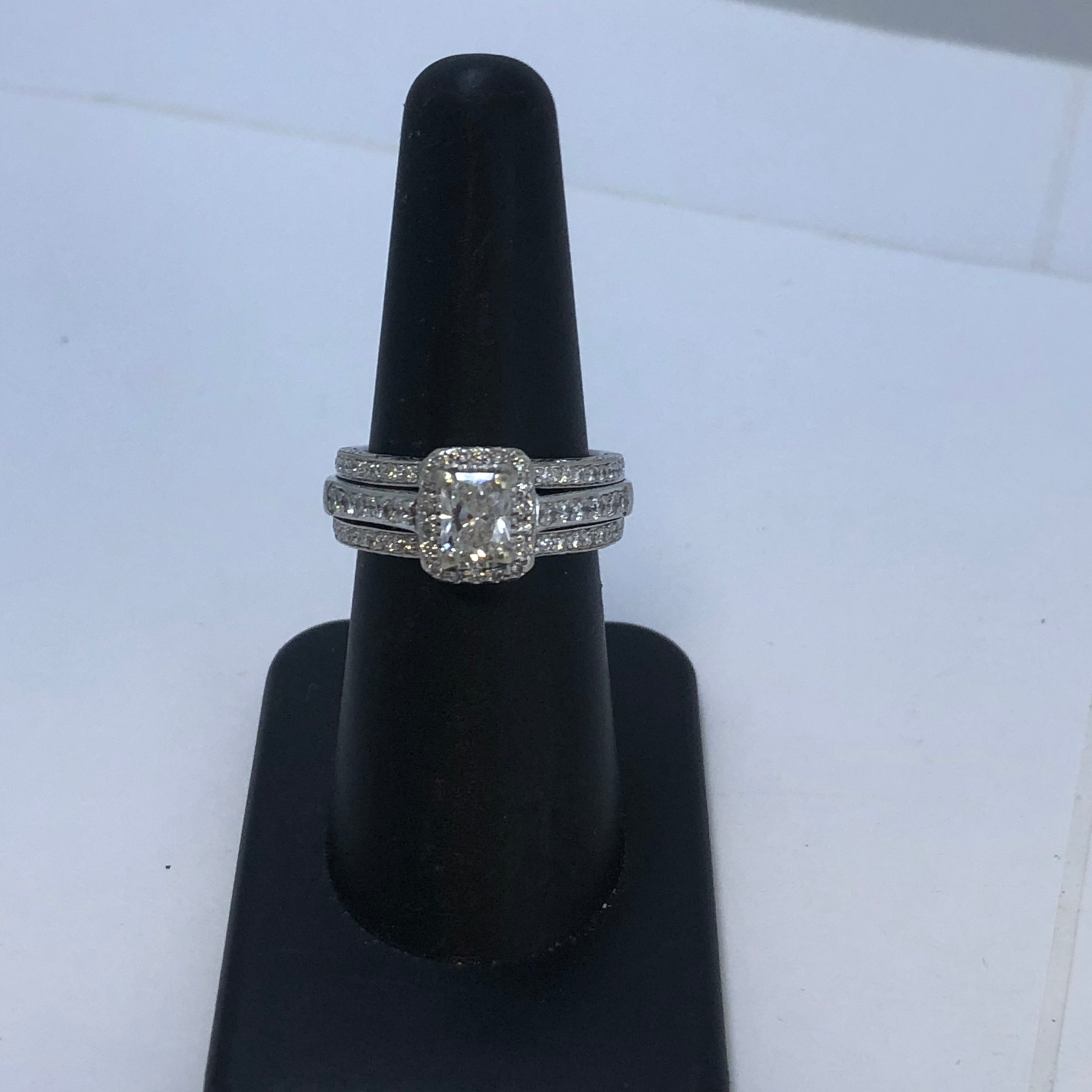 14k white gold radiant diamond ring set size 7