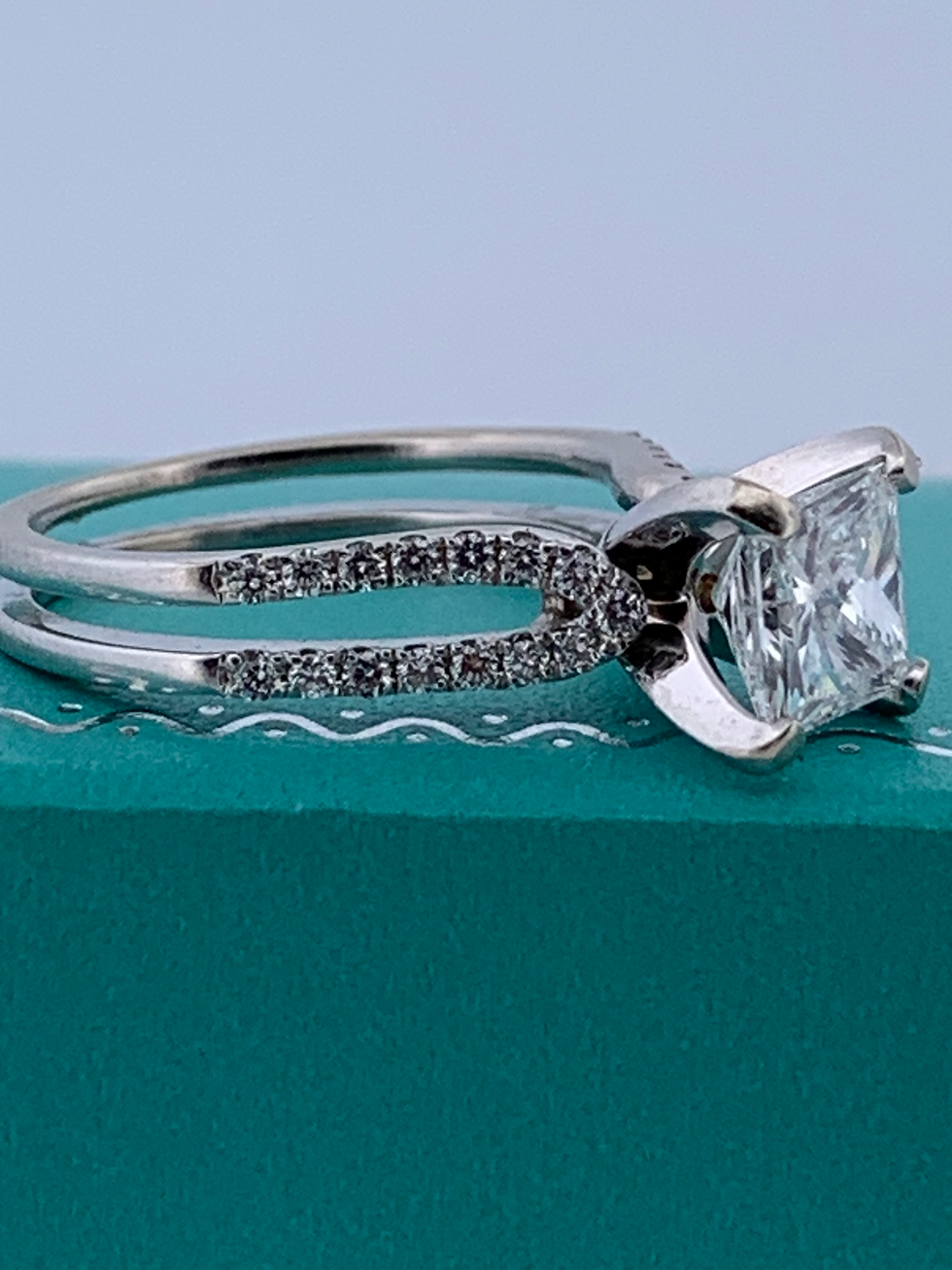 Thumbnail: 14k white gold 1.89ct Diamond Ring size 5.5
