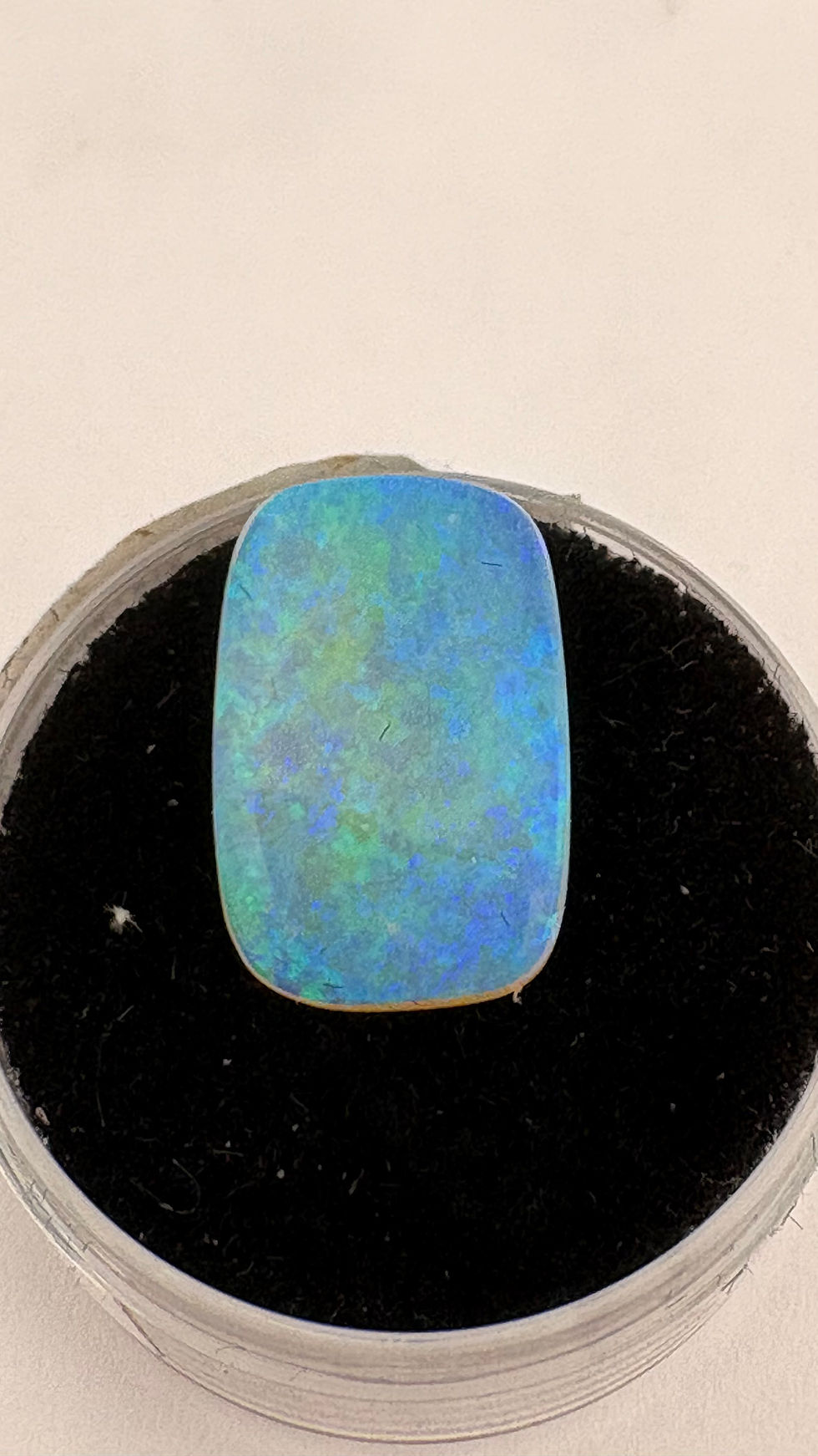 Thumbnail: 4.40ct natural opal 