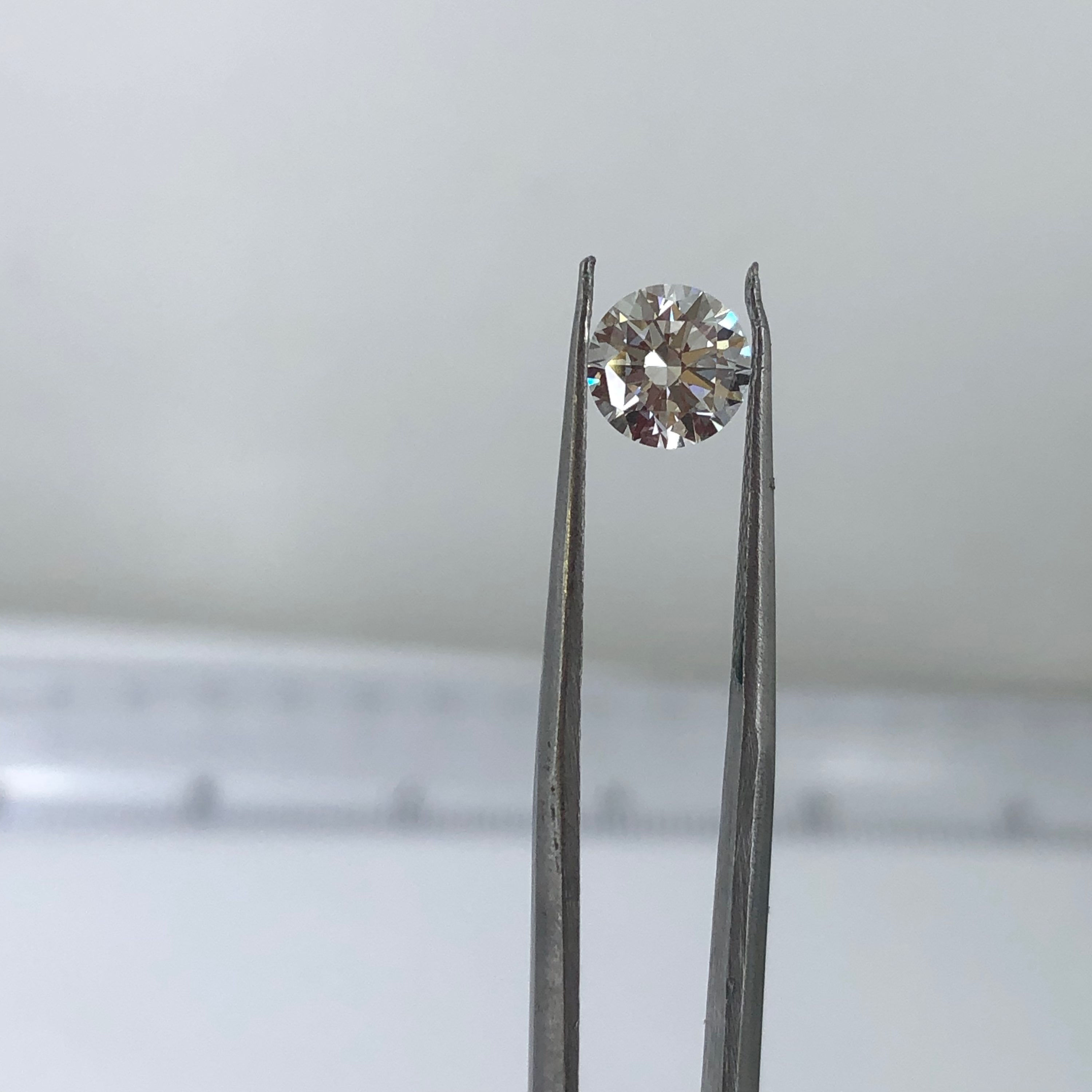 1.07ct  Lab Grown E Vvs2 igi certified diamond 