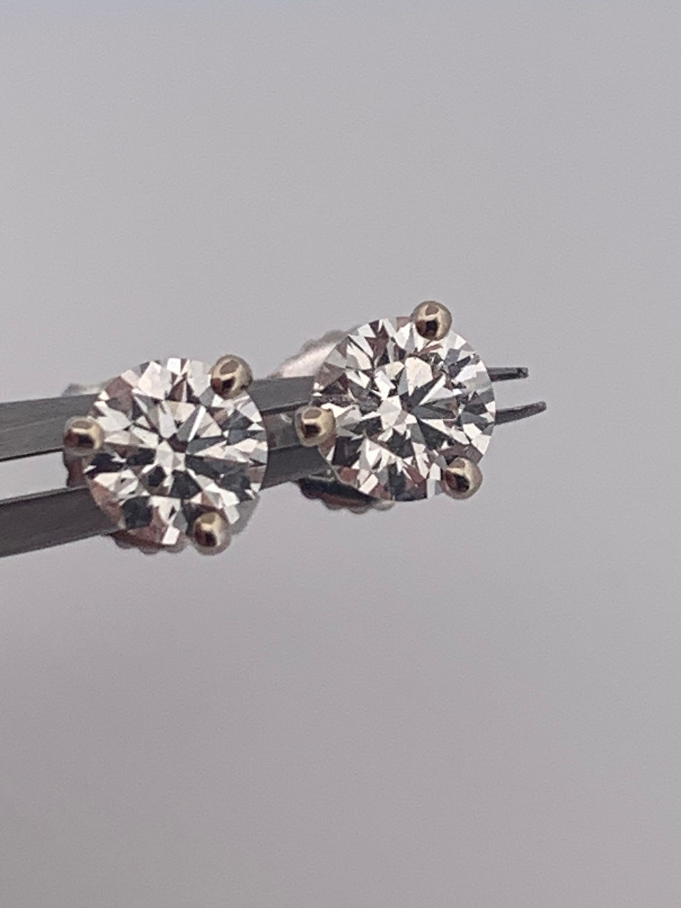 Thumbnail: Hears on fire 18k white gold 1.04ct diamond stud earrings 