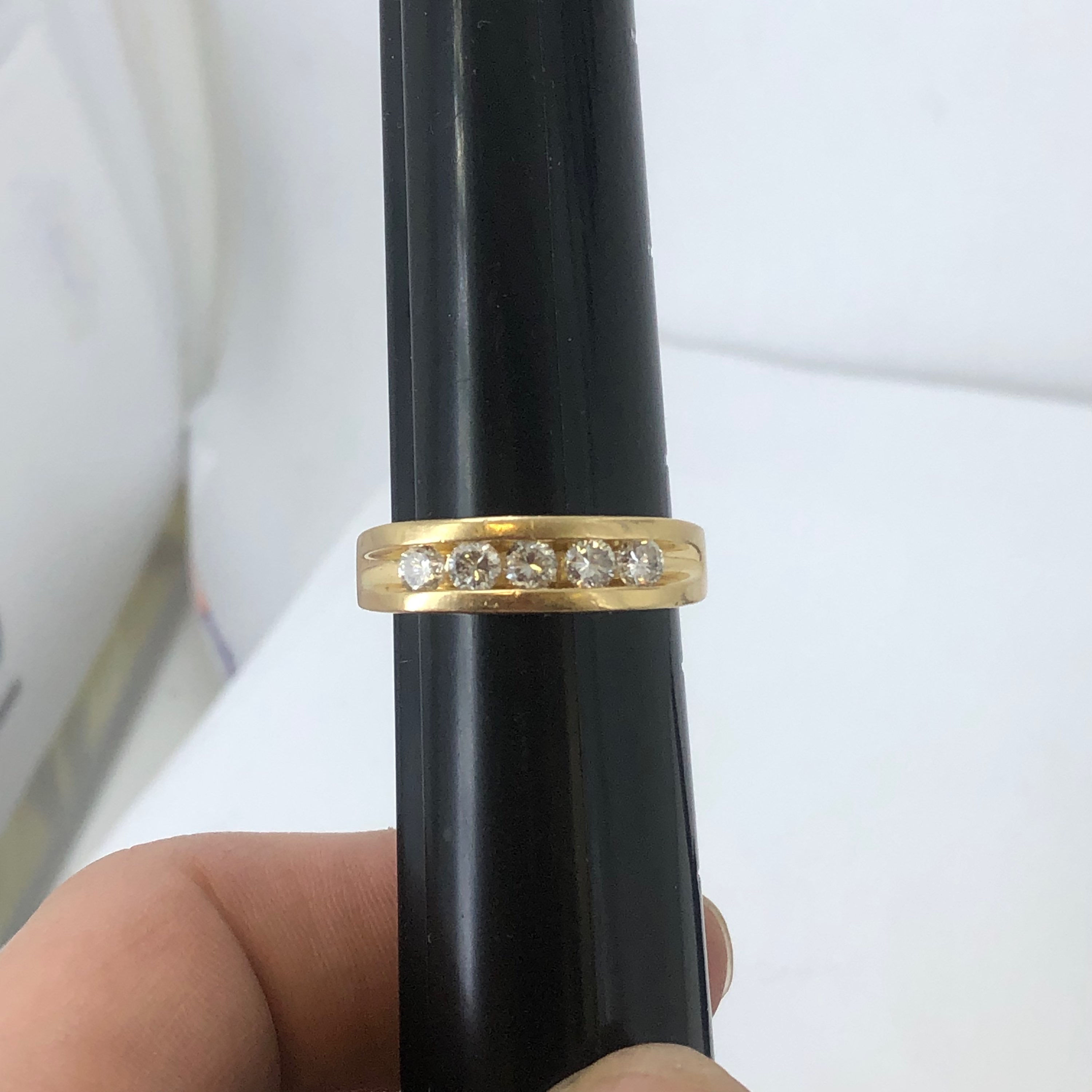 Men’s 14k yellow gold diamond wedding band size 11.5