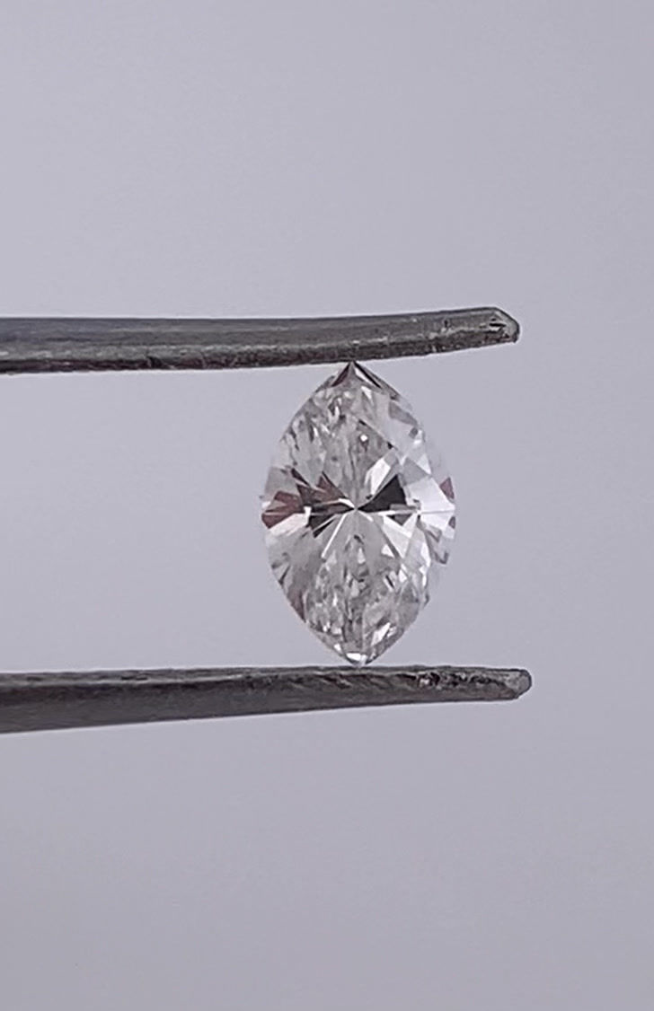 Thumbnail: Gia certified 0.70ct marquise  natural diamond e si1 