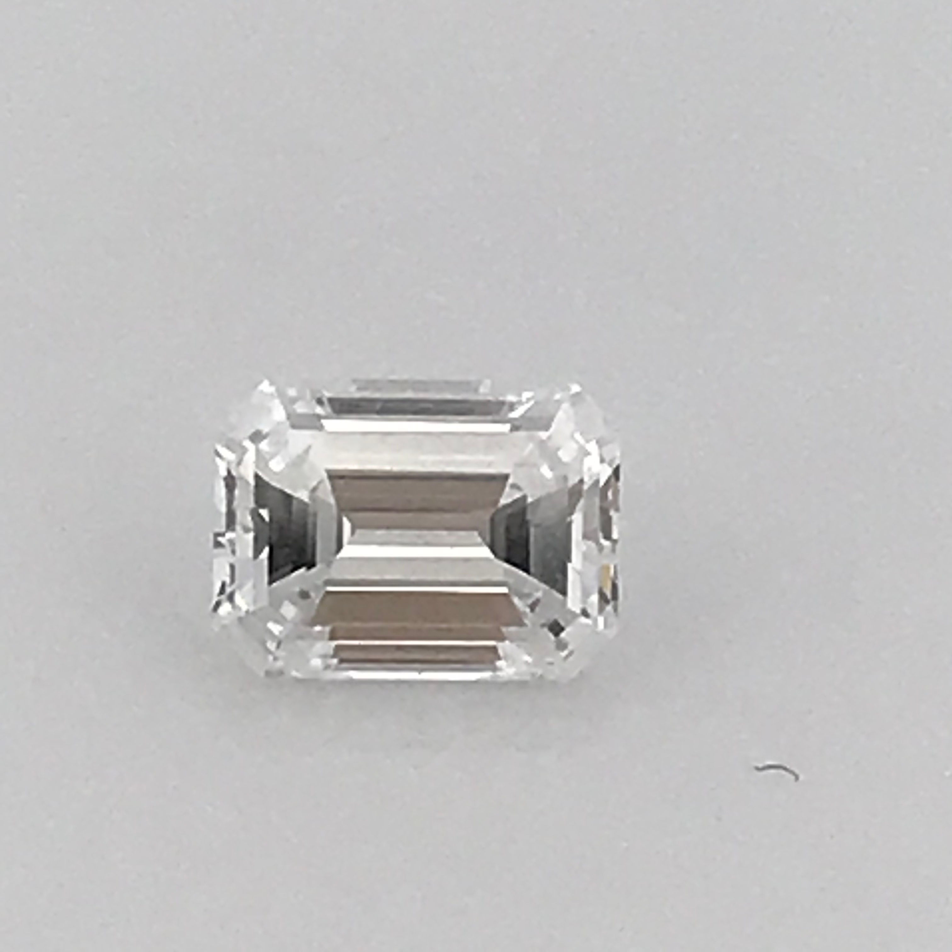 Gia certified 0.84ct emerald cut natural diamond 