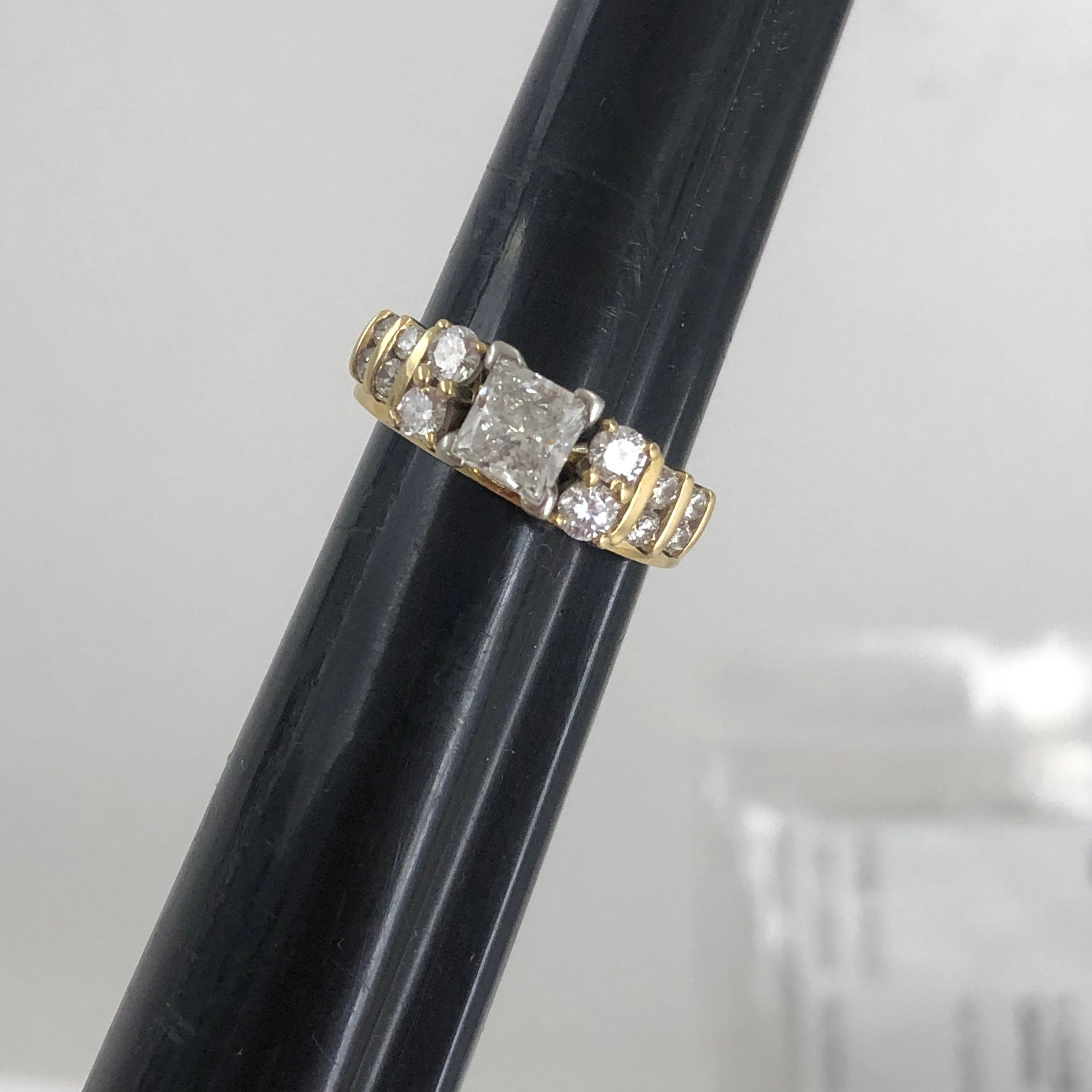 14k yellow gold diamond ring size 5.5
