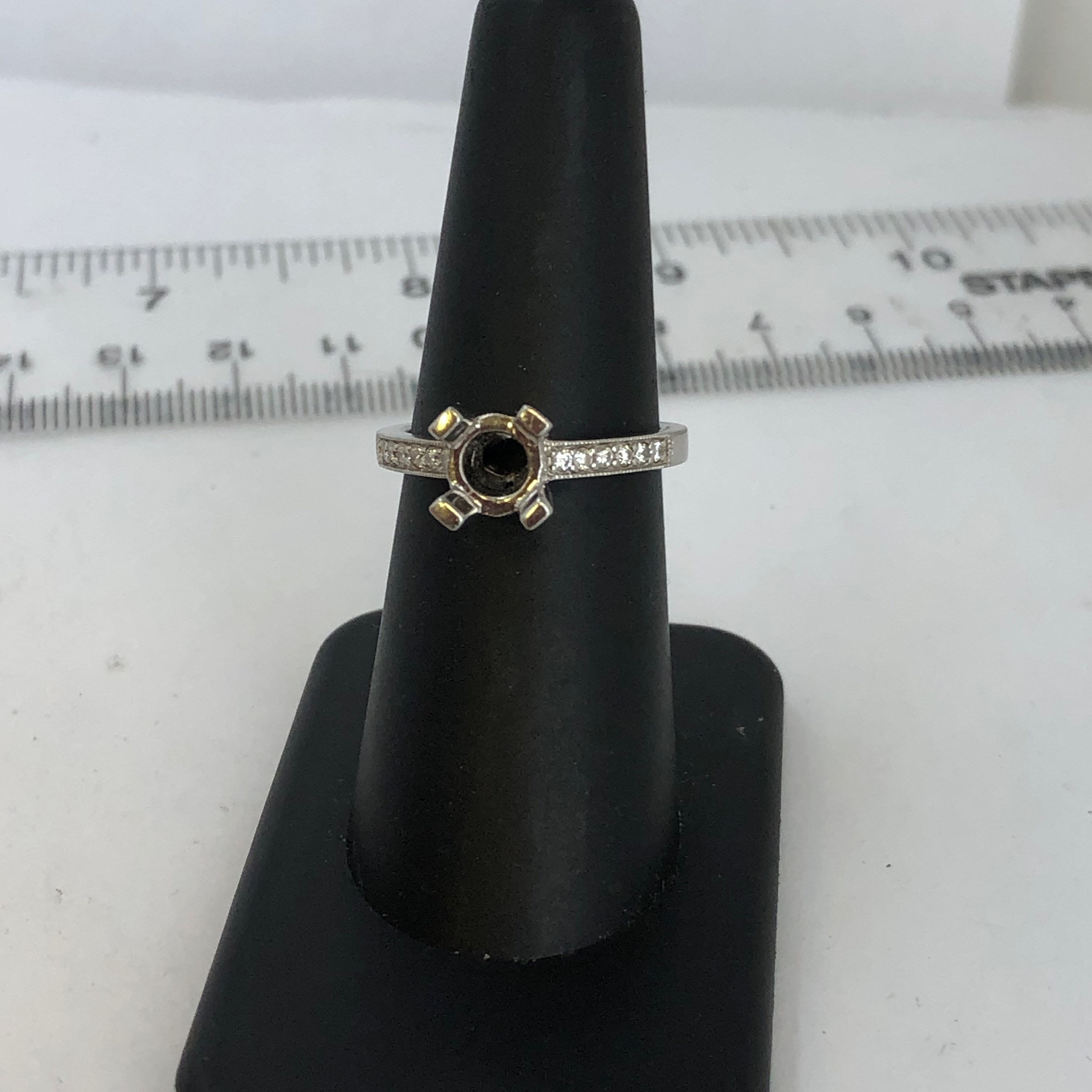 14k white gold diamond semi mount ring size 6.5