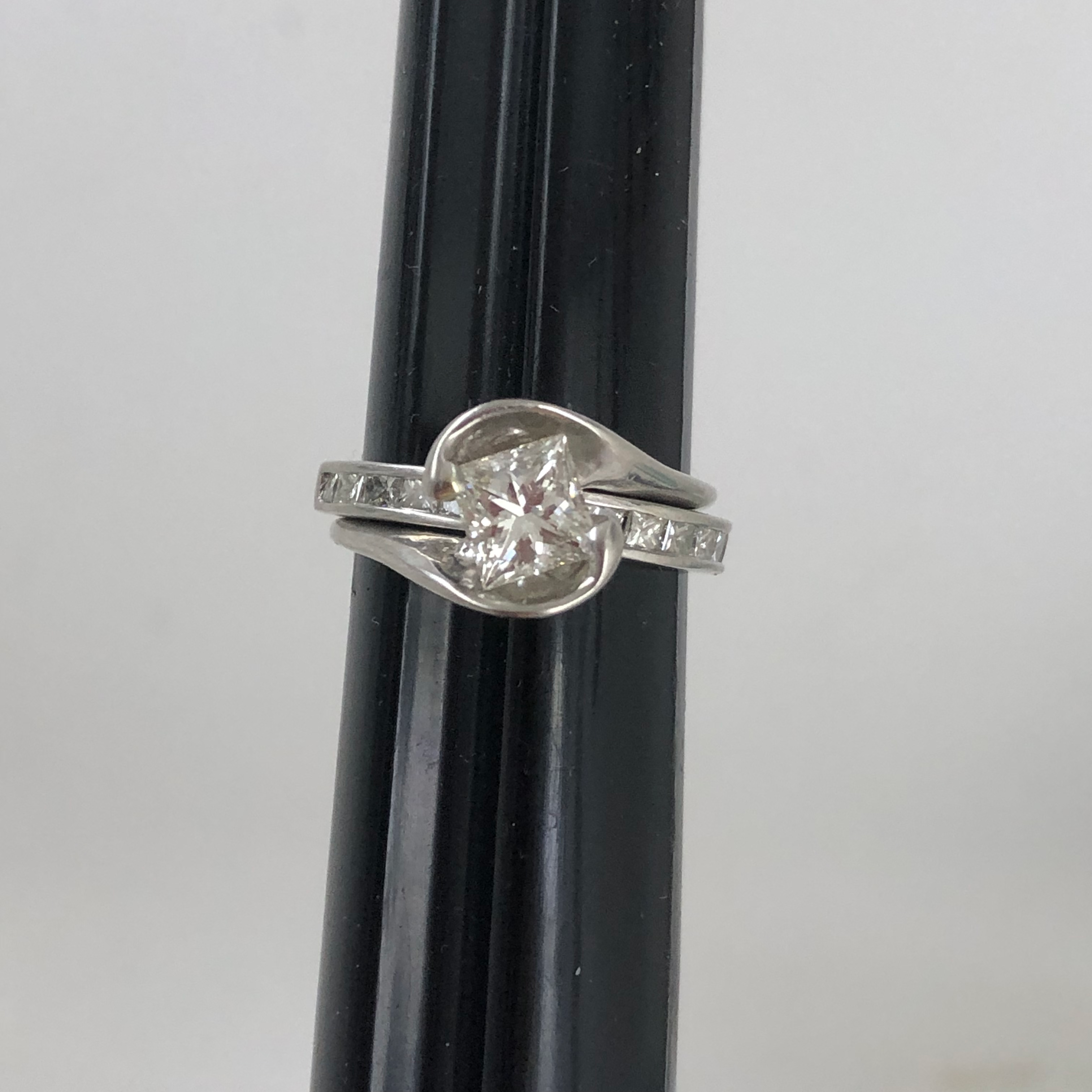 14k white gold 1.7ctw diamond ring set size 5.5