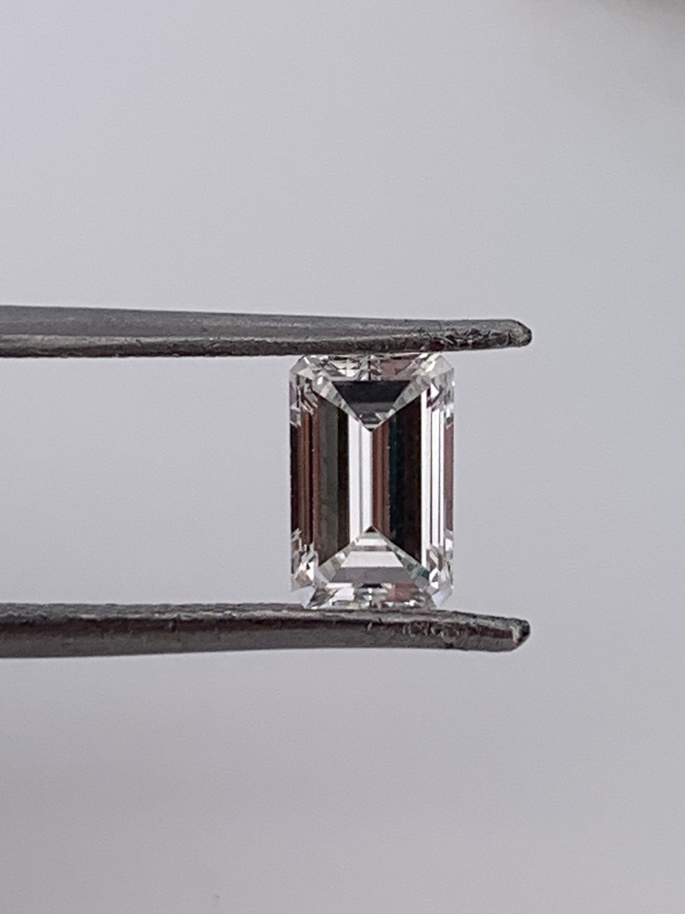 Thumbnail: 0.83ct emerald cut natural diamond e vs2 Gia certified 