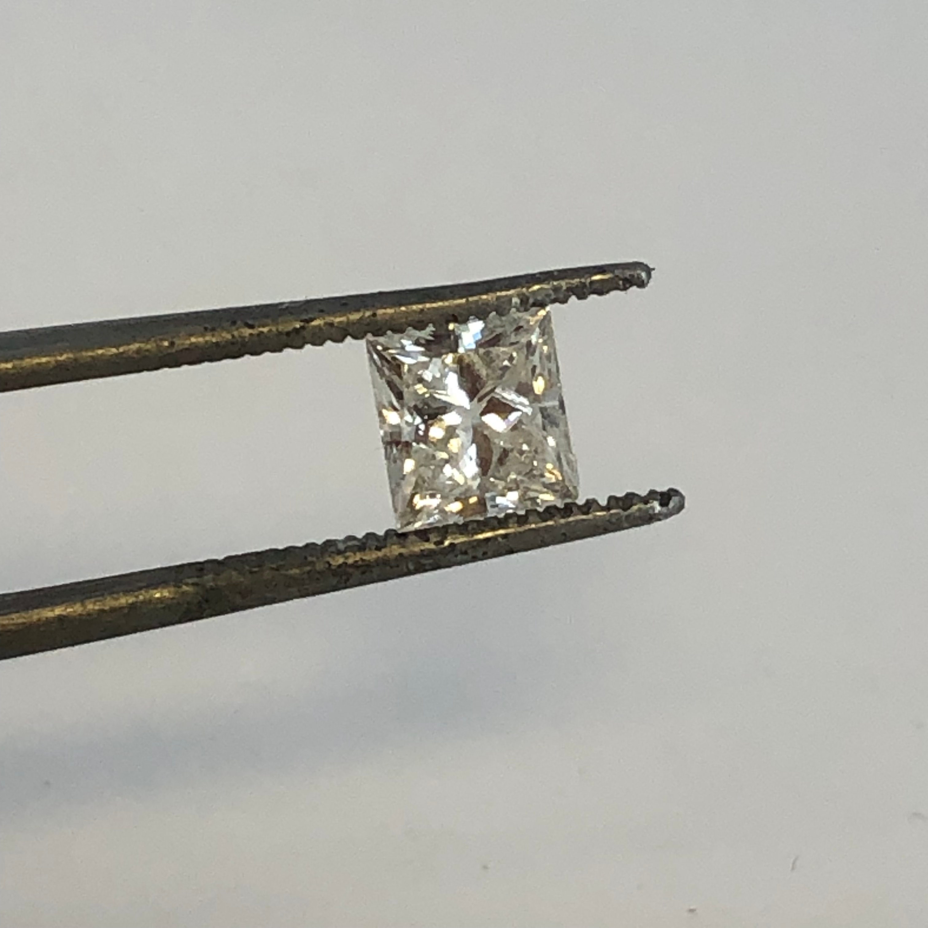 1.07ct Princess cut natural diamond  Gia certified 