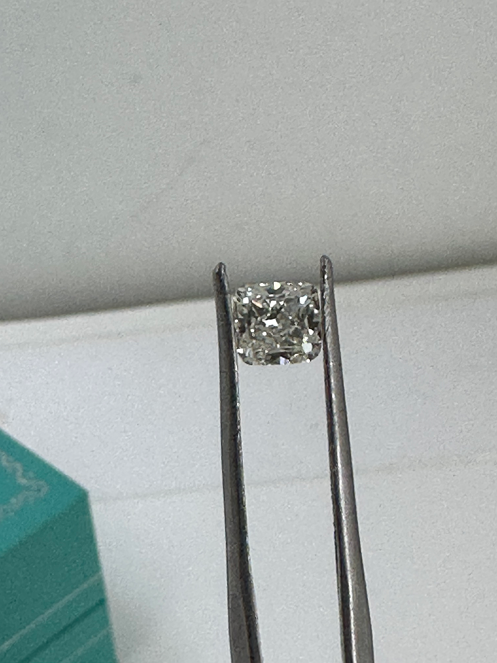 Thumbnail: Gia certified 1.01ct cushion cut natural diamond k vs2