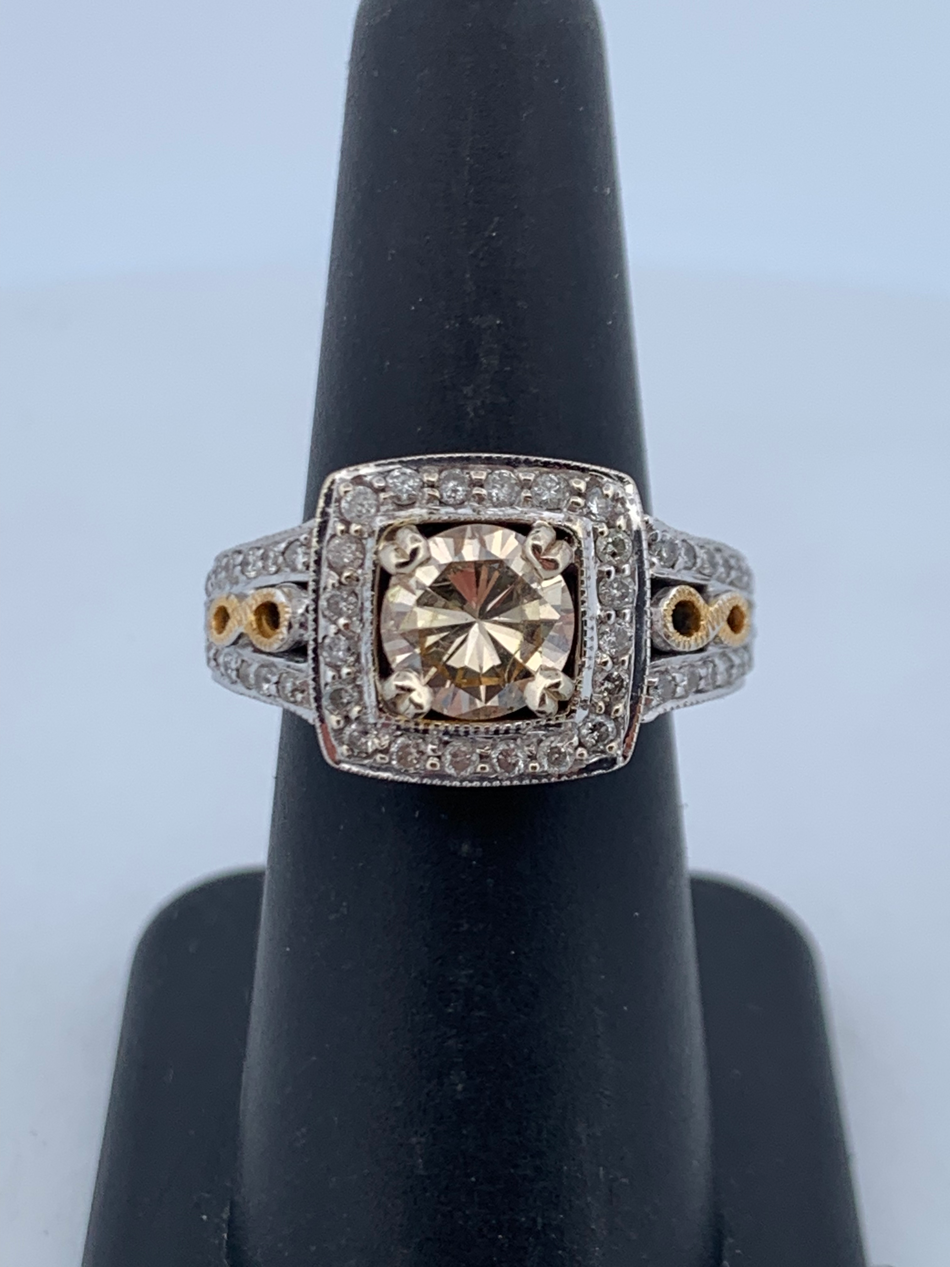 14k gold 2.6ct diamonds ring size 6.5