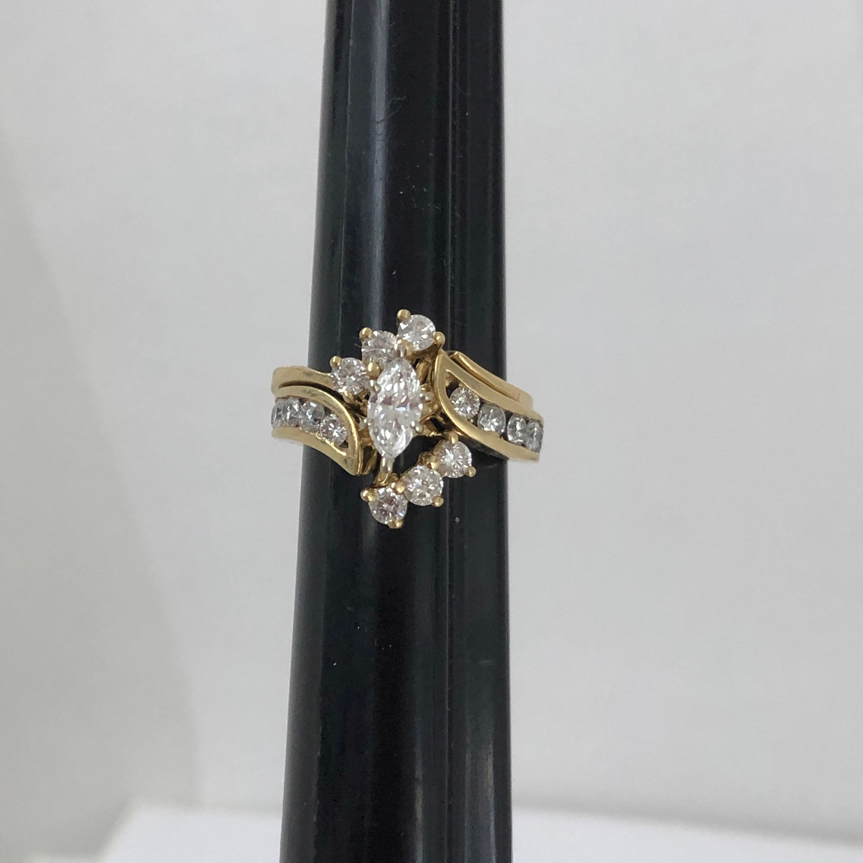 14k yellow gold diamond ring set size 5