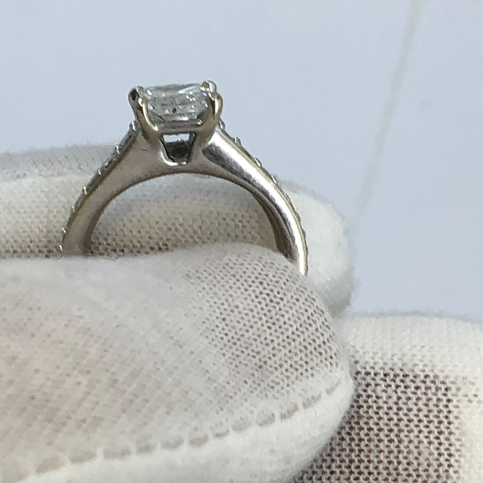 Thumbnail: 14k white gold diamondond ring set size 5