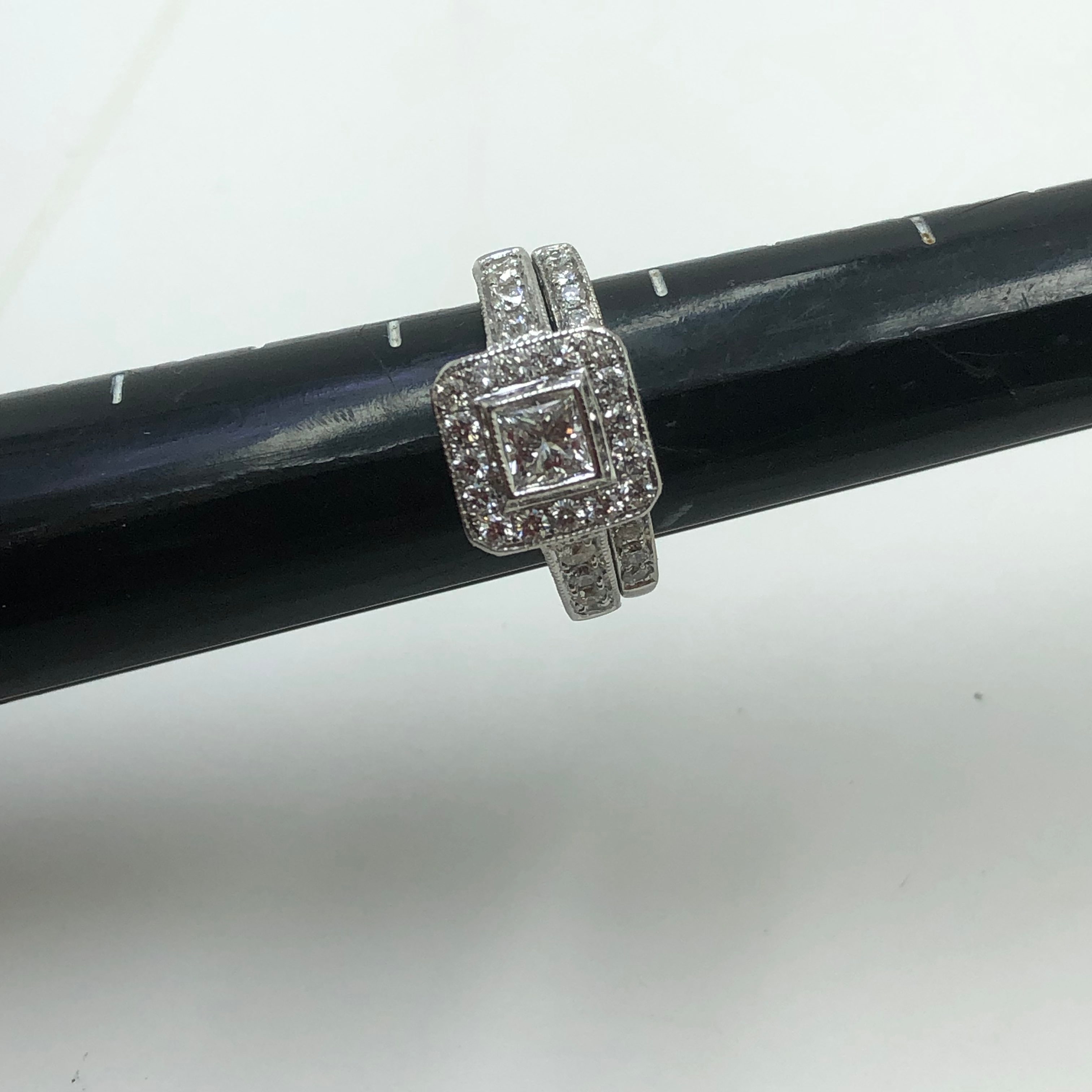 14k white gold 1.38ct diamonds ring set size 5.5