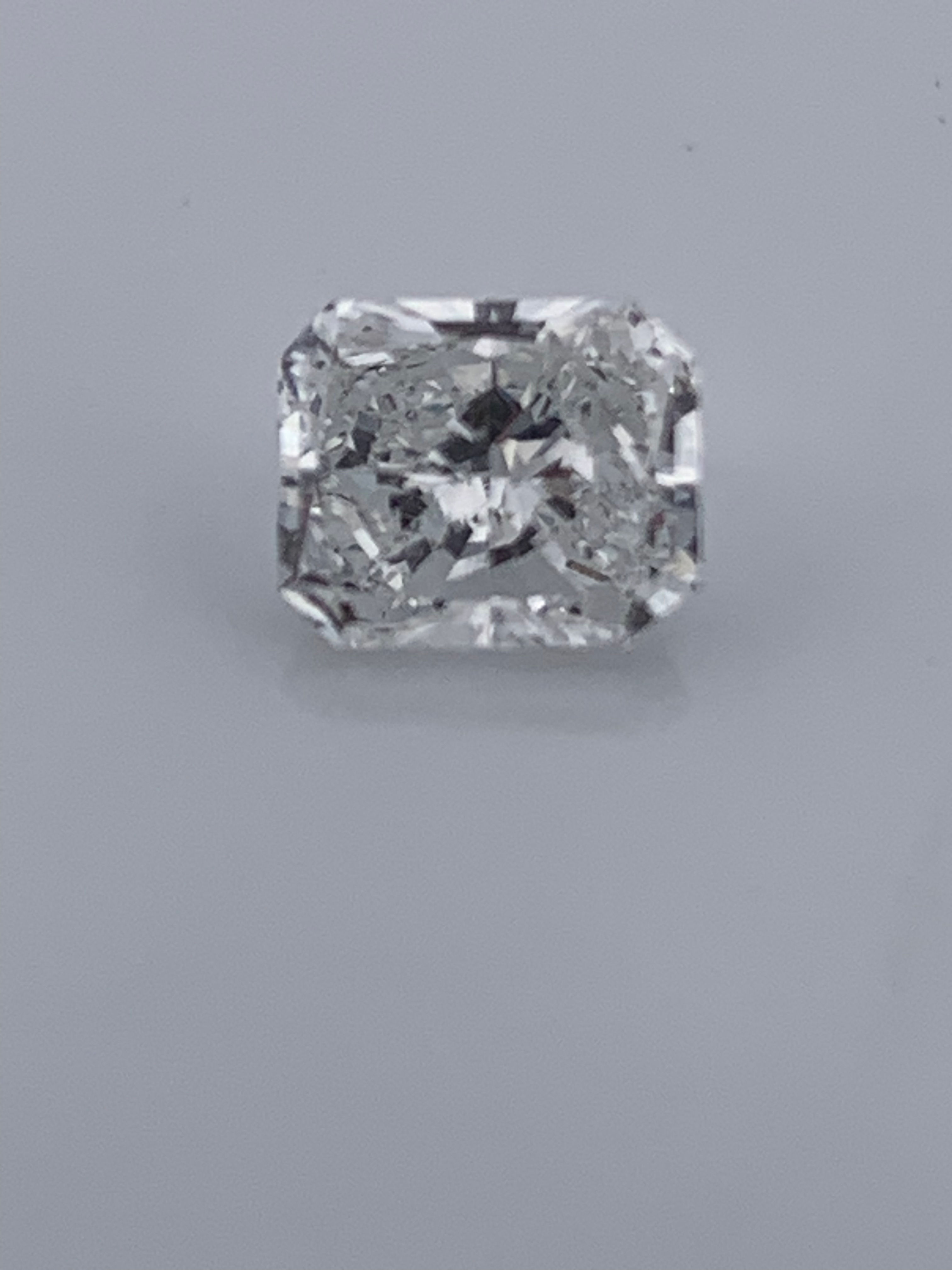 1.01ct radiant cut Gia certified natural diamond f vs2