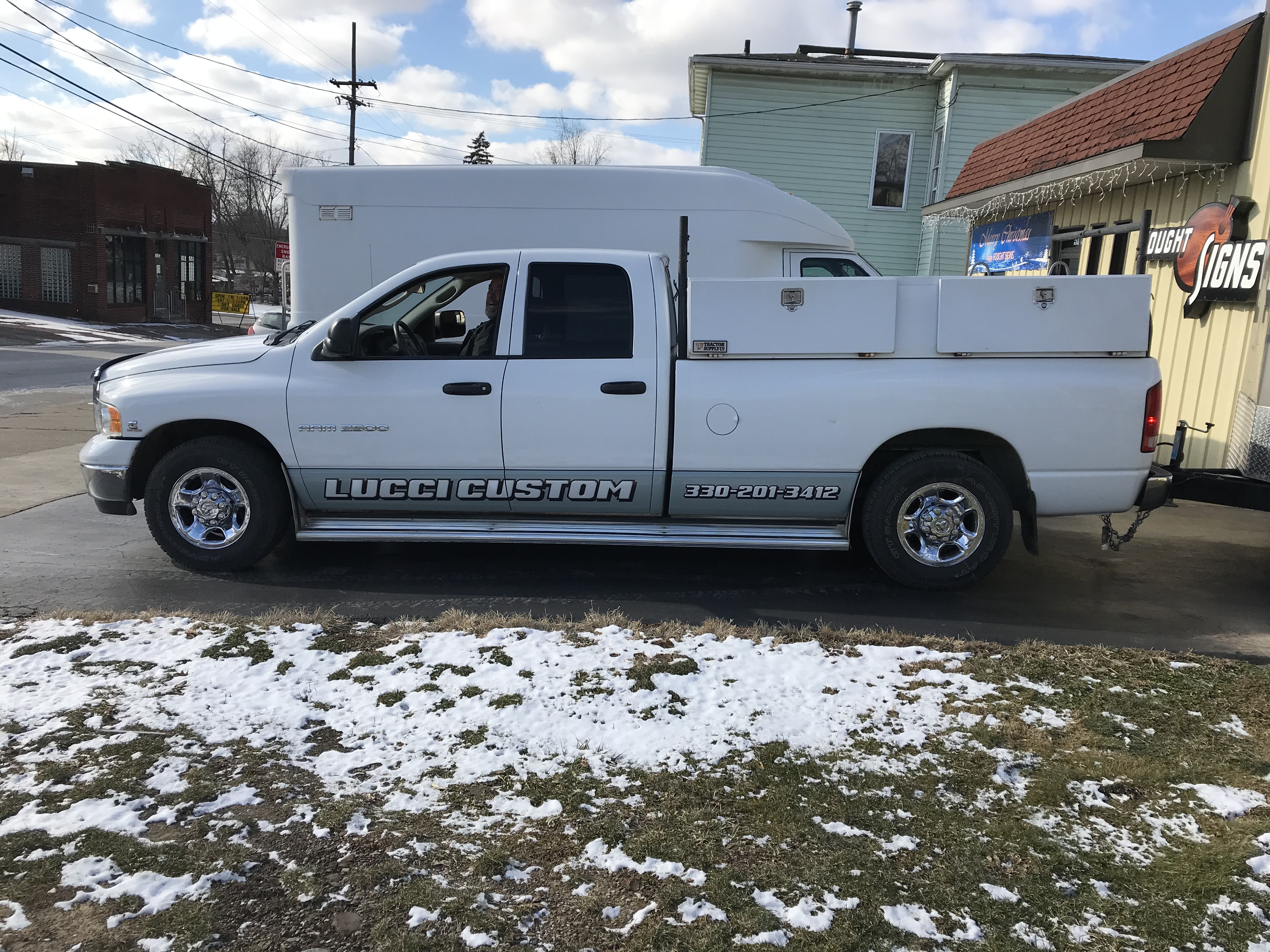 Lucci Truck