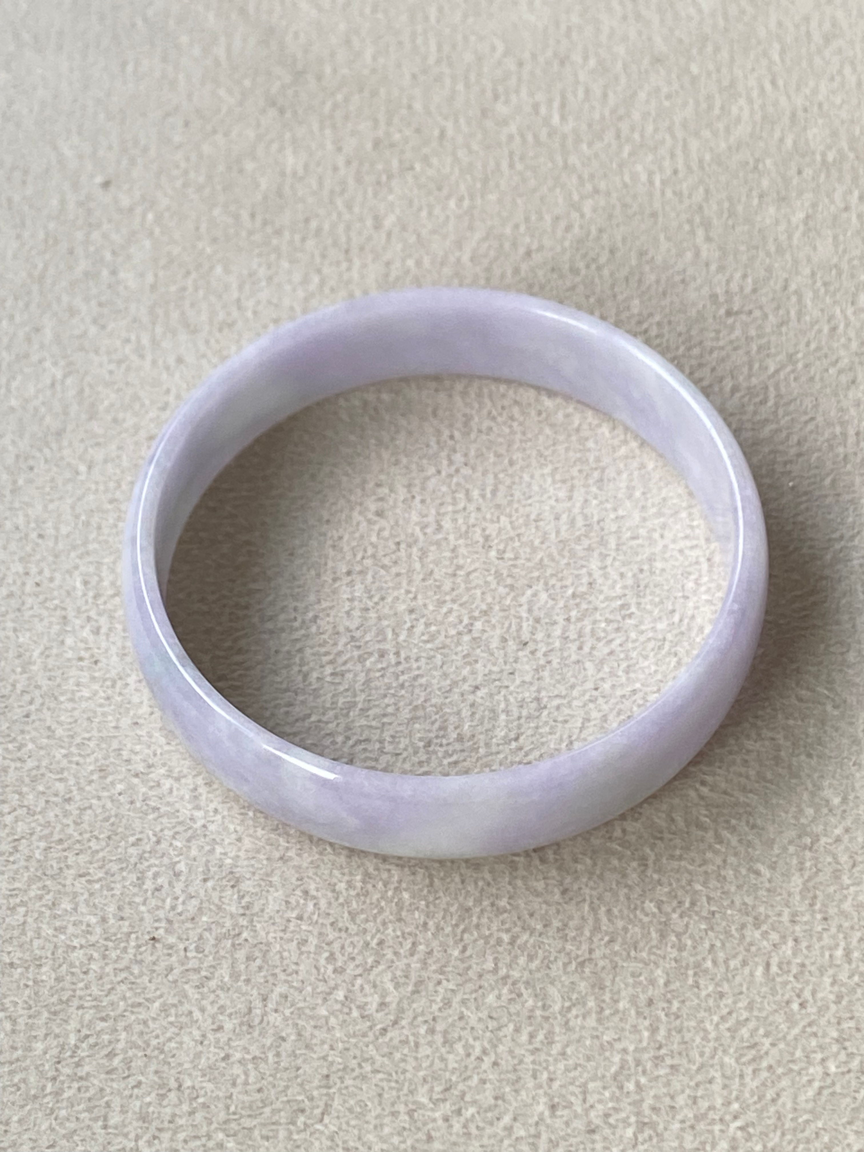 51.6MM Type A Light Lavender Mix Flat Jadeite Bangle