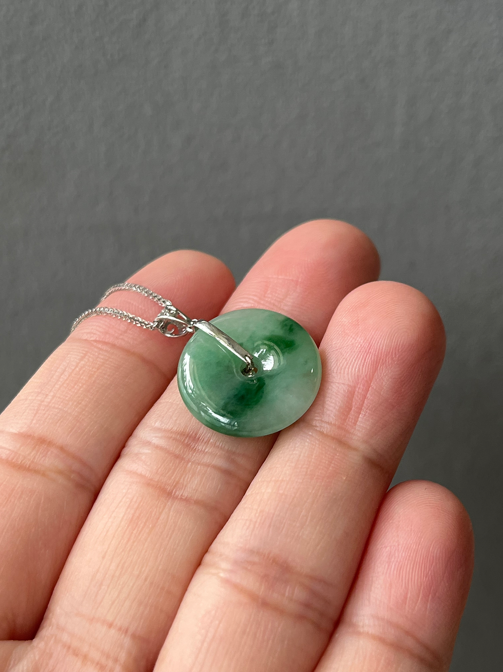 Thumbnail: 18K White Gold Type A Deep Green Mix Jadeite Disc Pendant