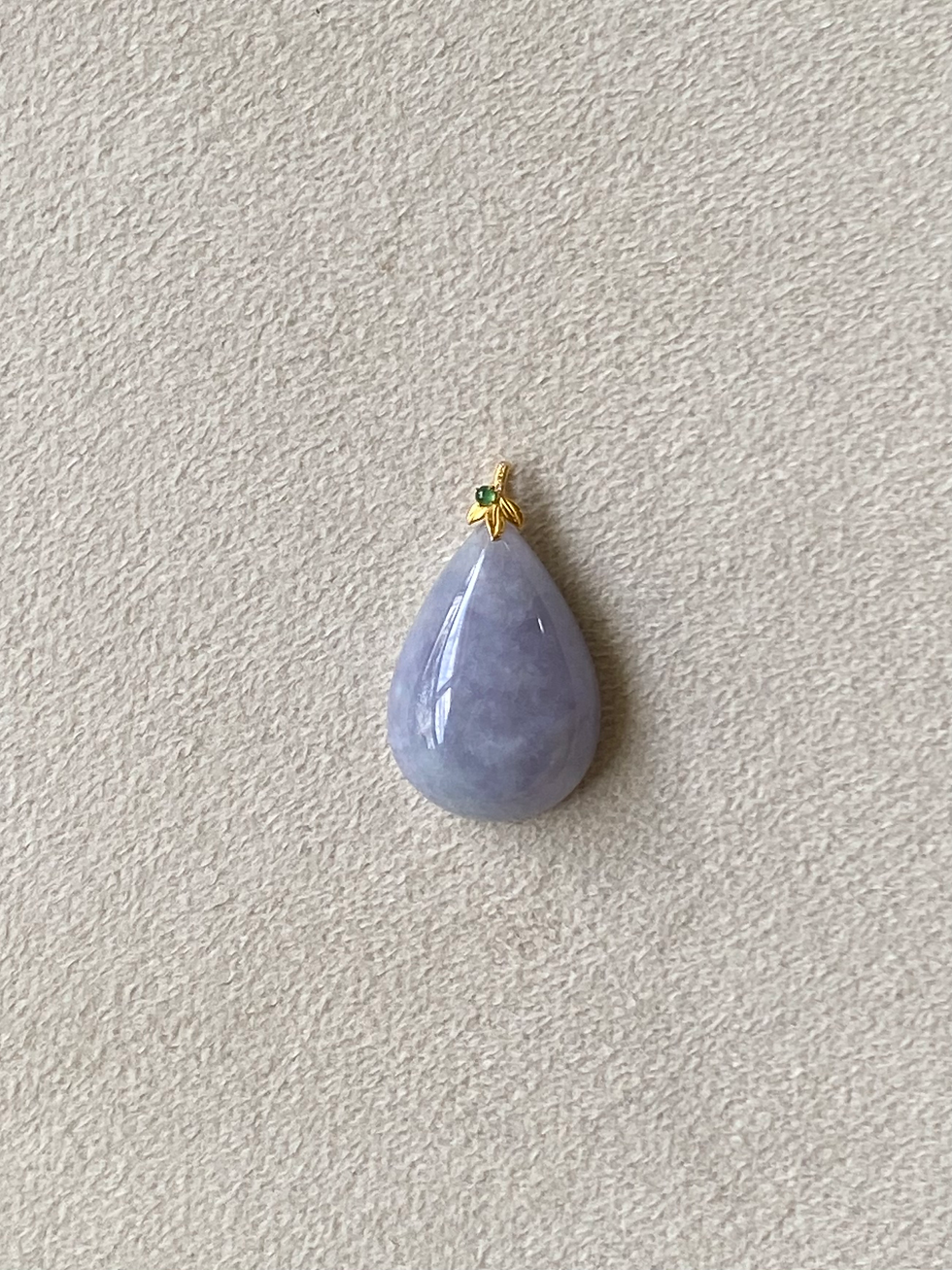 Thumbnail: 18K Yellow Gold Type A  Bluish Lavender Droplet Jadeite Pendant
