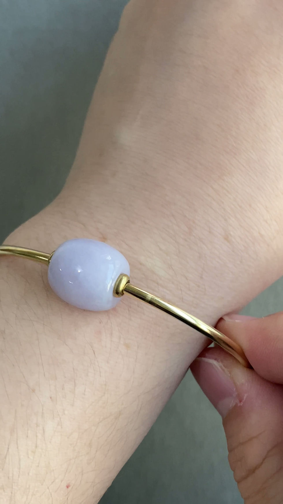 Thumbnail: 14K Gold Filled Type A Light Lavender Jadeite Barrel Bangle