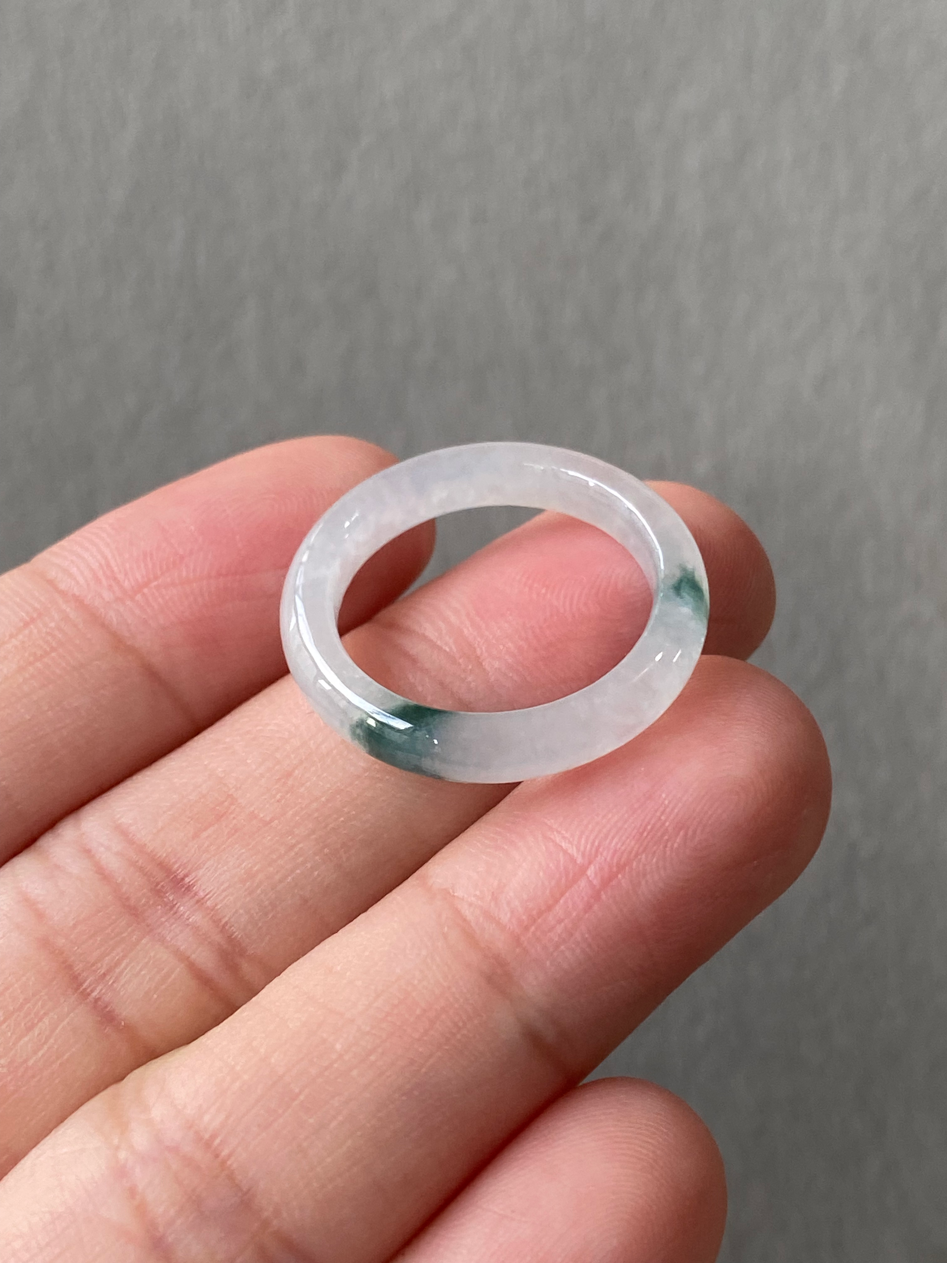 US#7.75 Type A Translucent Floral Green Mix Jadeite Ring