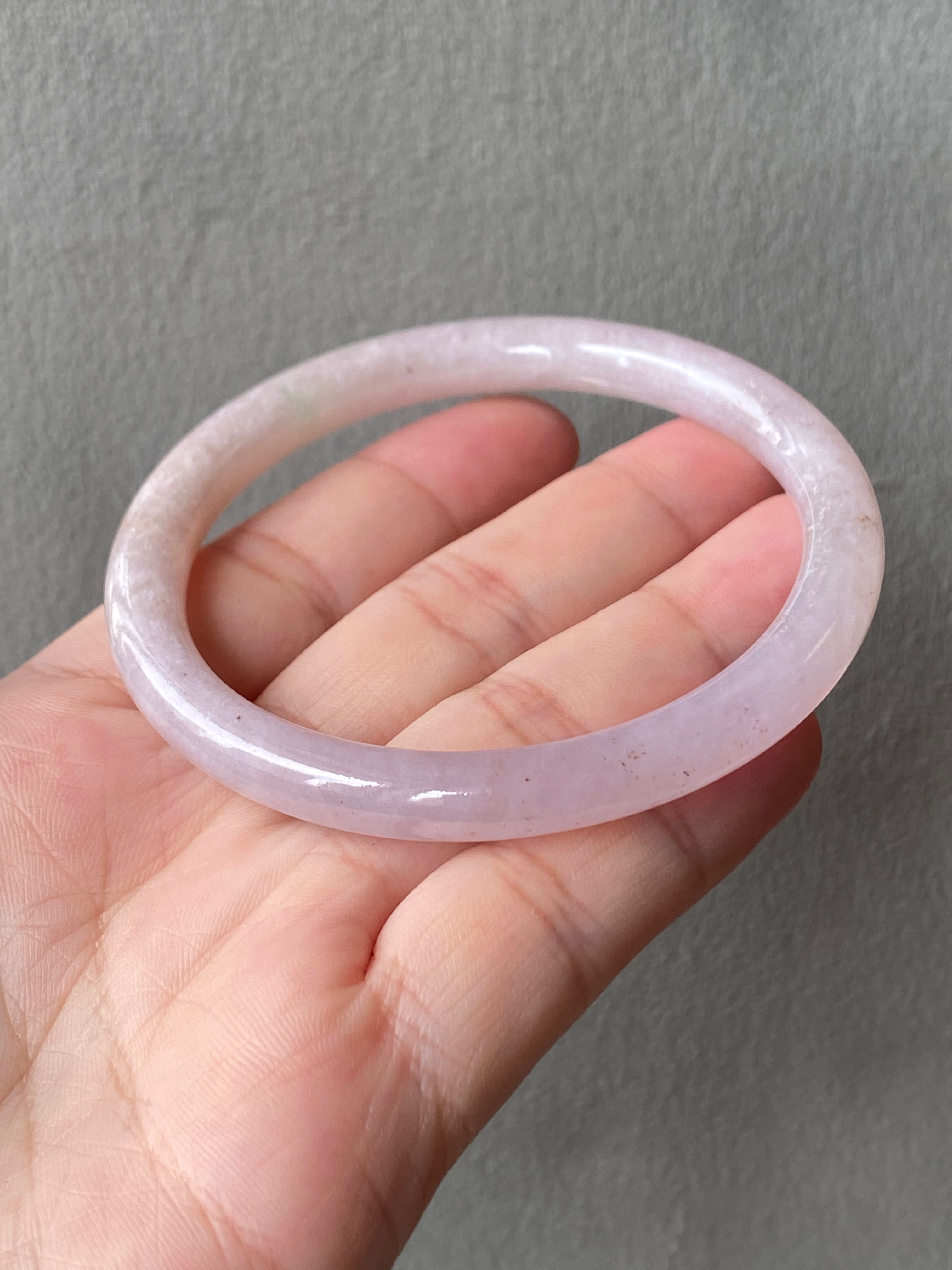 57MM Type A Light Lavender Mix Jadeite Bangle