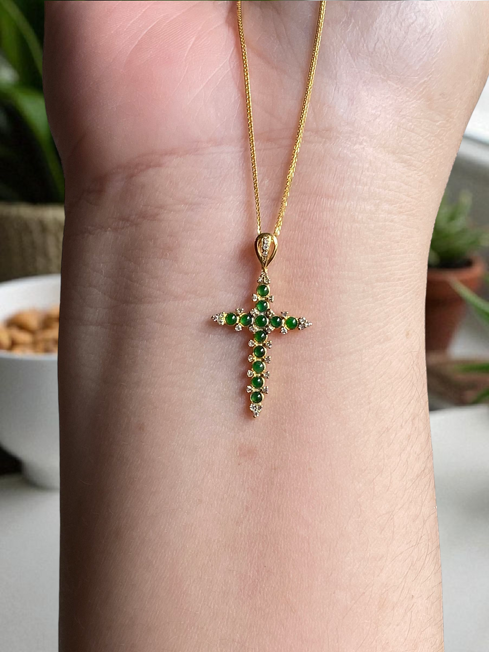 Thumbnail: 18K Yellow Gold Type A Mini Green Jadeite Cross Pendant