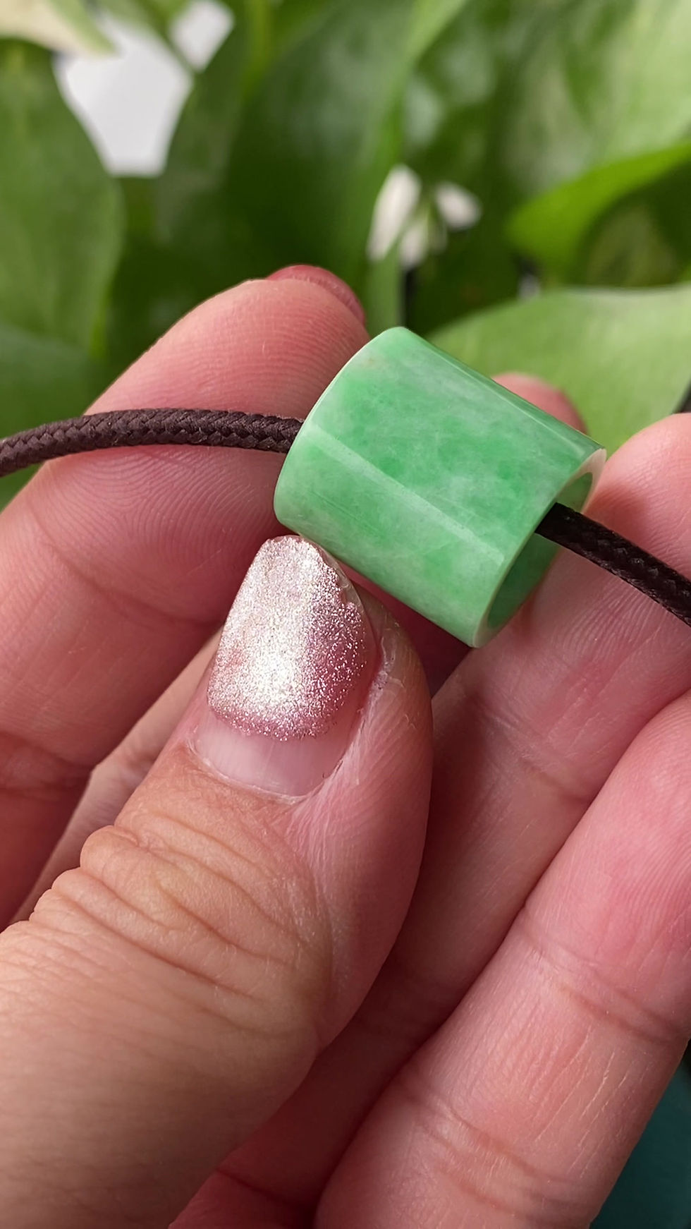 Thumbnail: Bright Green Mix Jadeite Barrel