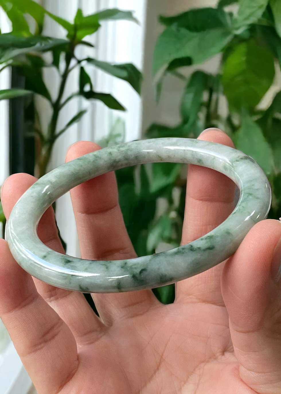 Thumbnail: 62.7MM Floral Green Mix Jadeite Bangle