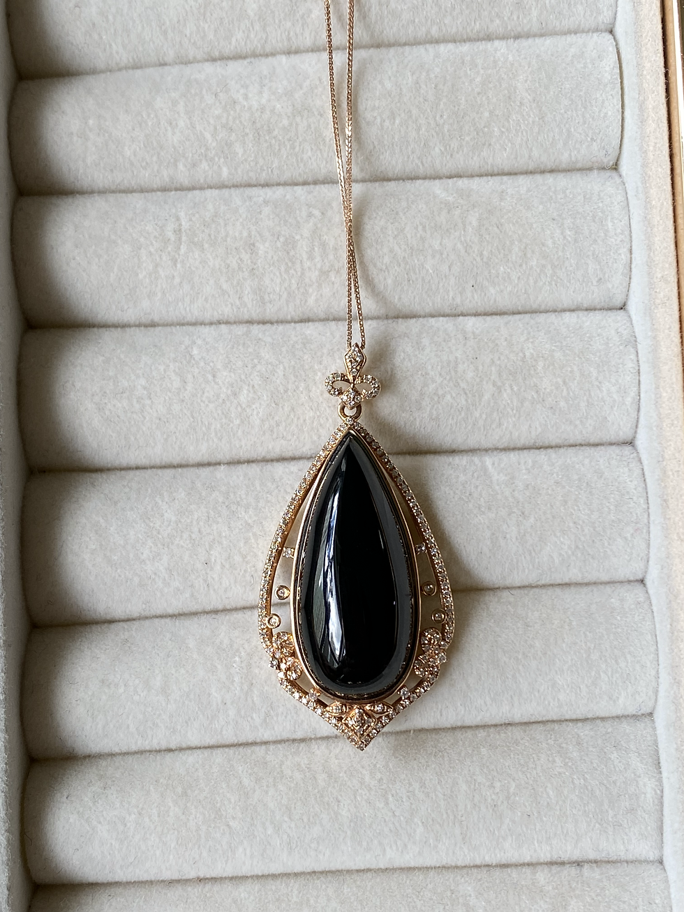 Thumbnail: 18K Rose Gold Omphacite Droplet Jadeite Pendant