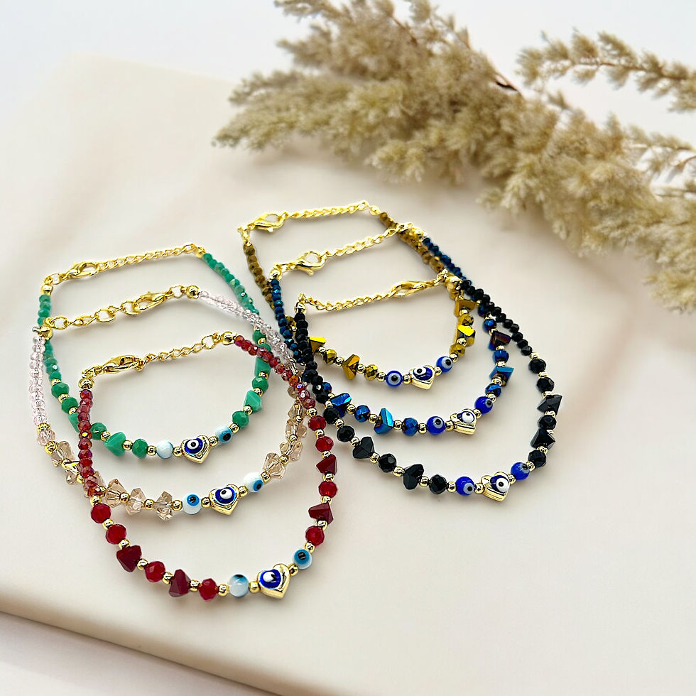 Mixed Heart Evil Eye Crystal Bead Bracelet
(24 Pcs x $0.44)