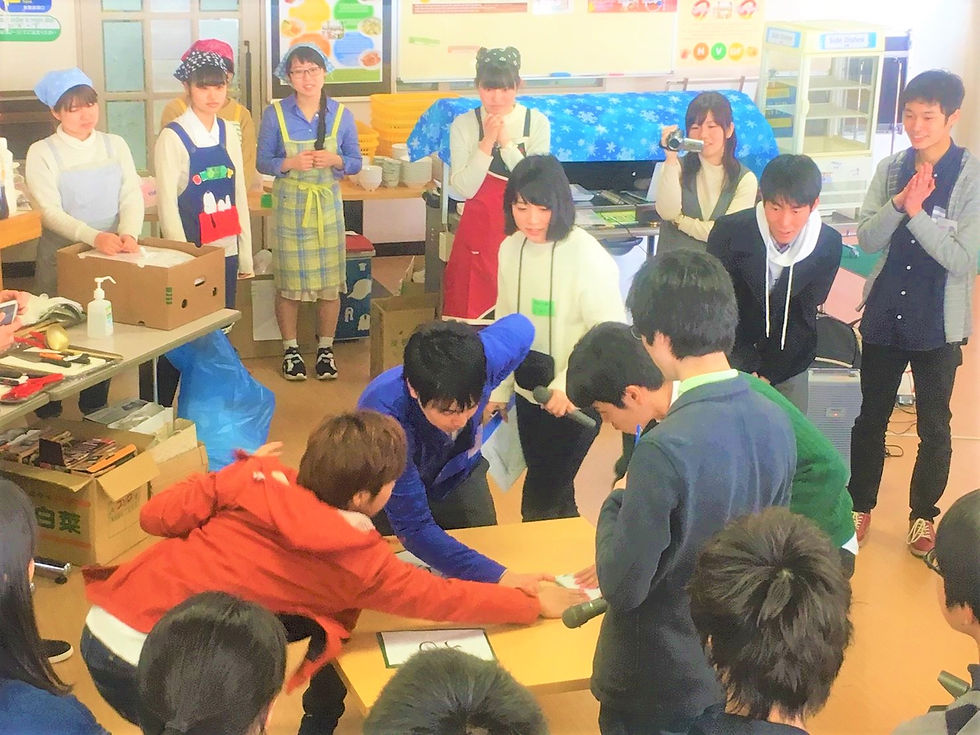 白熱する具材決め!