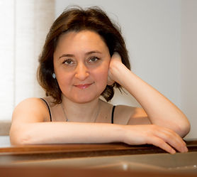 Irina COLOR Publicity-1.jpg
