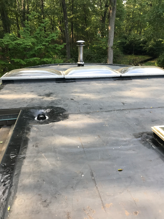 Installing flat roof rubber / EPDM