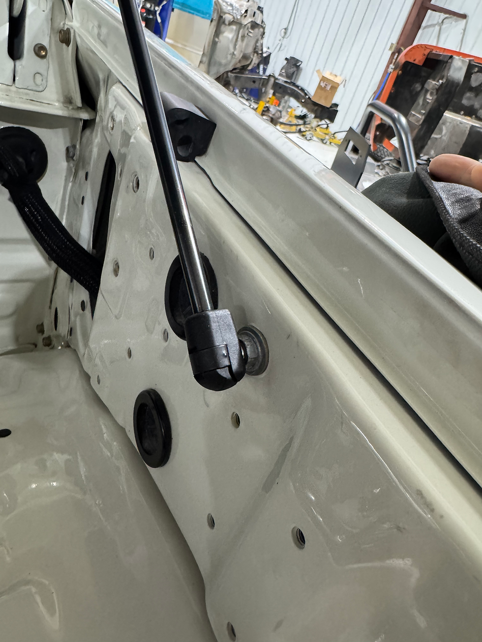 Thumbnail: Upgrade your vehicle with FJ60 / FJ62 automatic hood shocks!