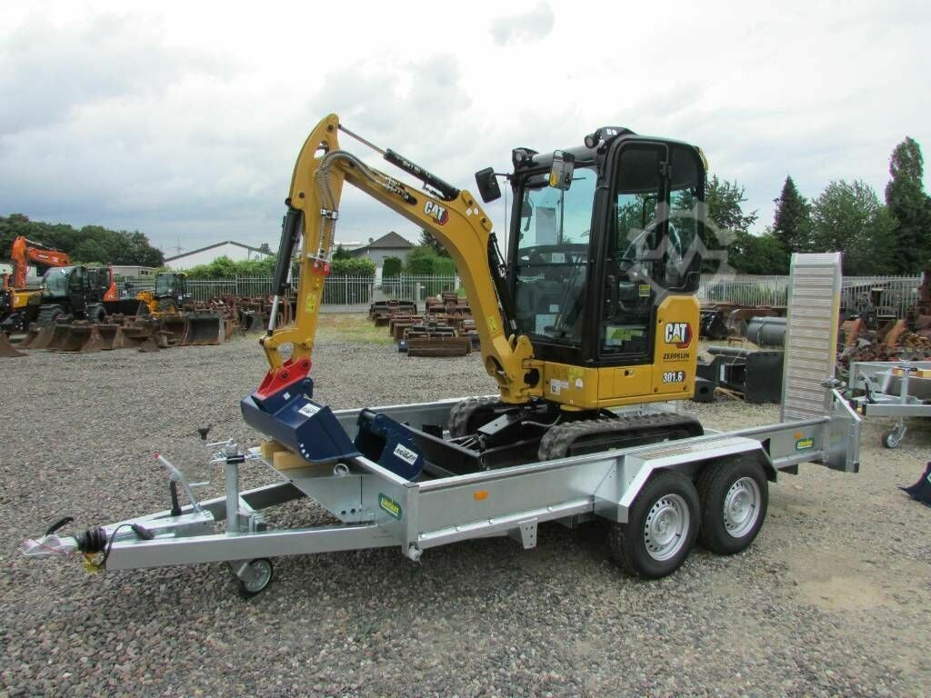 Caterpillar 301.6 AUX 1