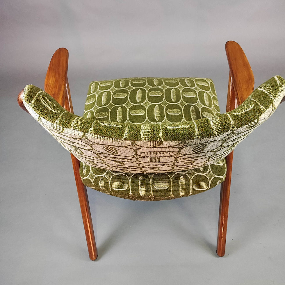 Thumbnail: Dal Vera armchairs '60