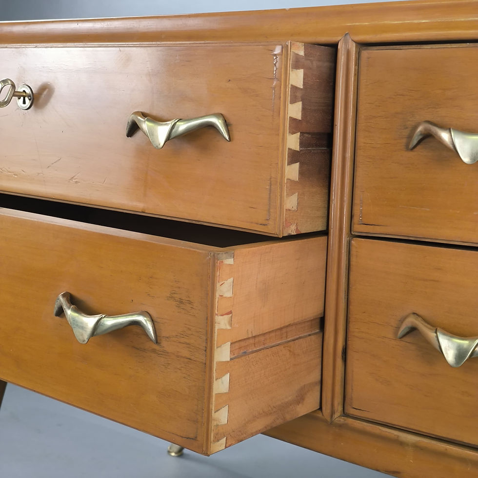 Thumbnail: Comò in legno chiaro con vetro crema design italiano '50