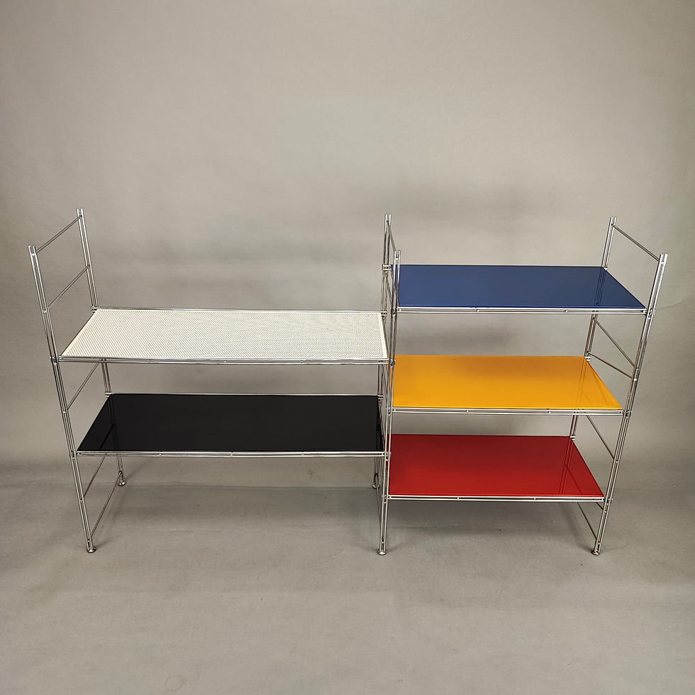 Miniatura: Libreria colorata design '80