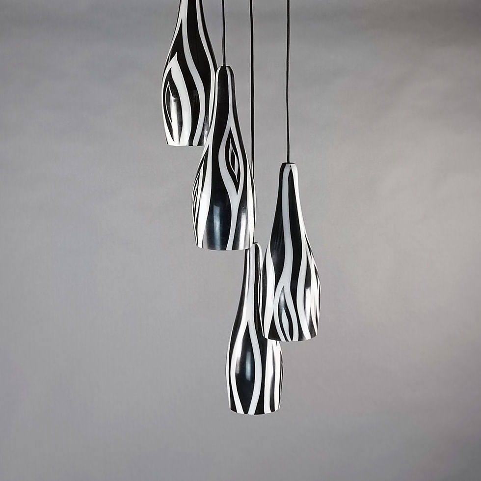 Thumbnail: Lampadario a cascata con motivo zebrato design italiano anni '50