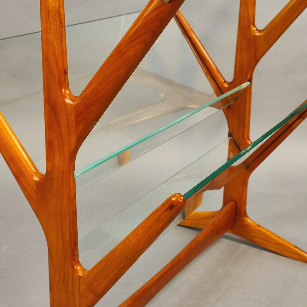 Thumbnail: Cesare Lacca magazine rack for Cassina, 1950s design
