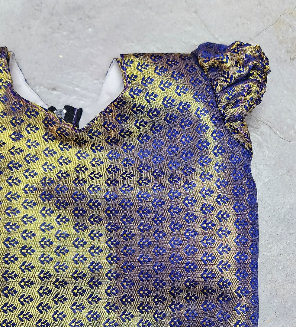 Thumbnail: Hand Painted Kerala Cotton Plazzo pants w Dual-tone Puff sleeve Blouse
