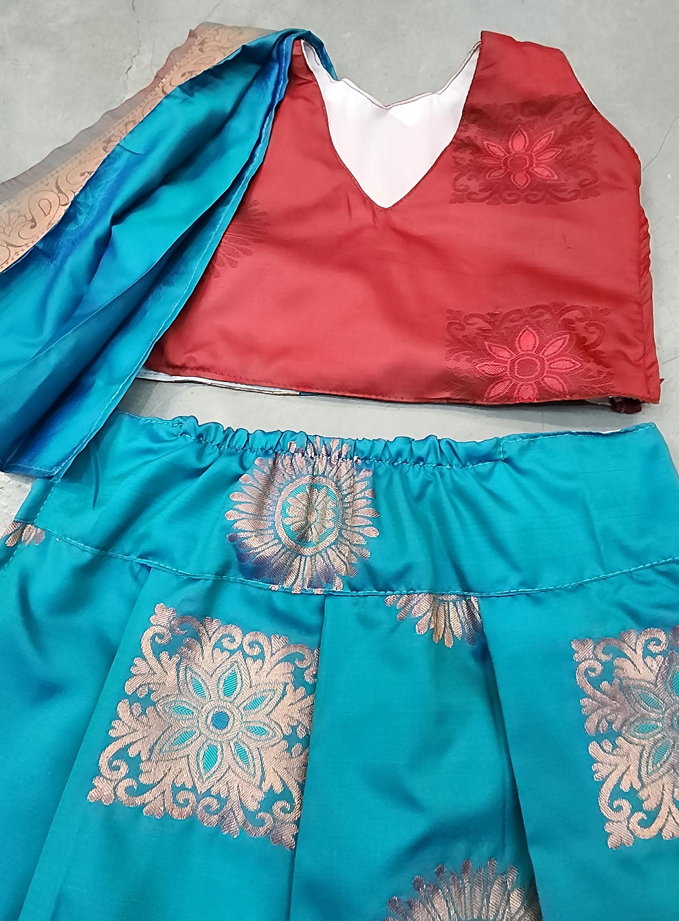 Thumbnail: CopperZari Dual-tone Soft Silk, Saree Model Pavadai set