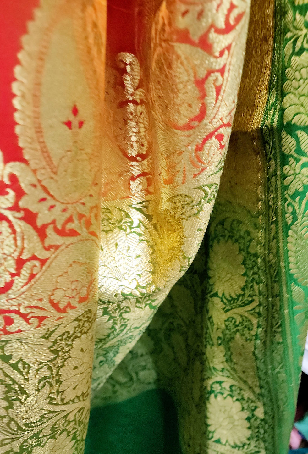 Thumbnail: Jacquard Weaving
Satin-Silk Saree