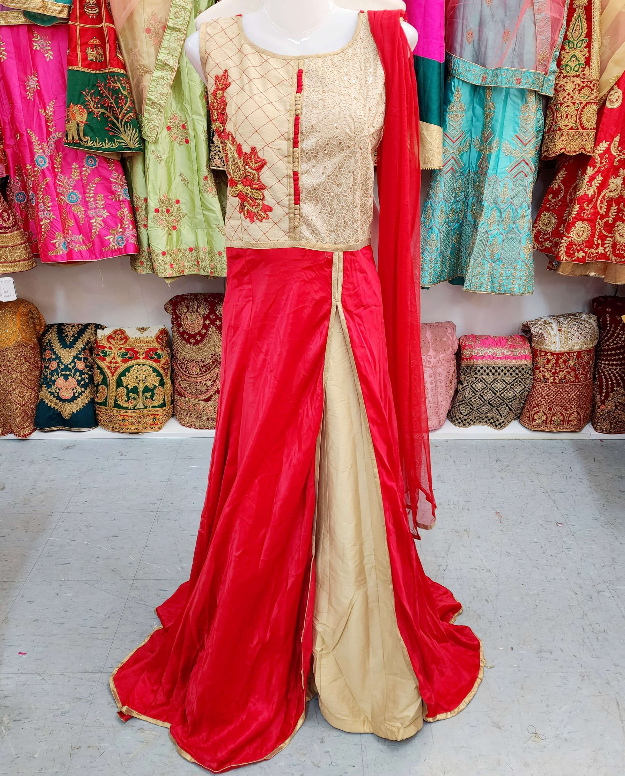 Lehenga Set with Embroidery 