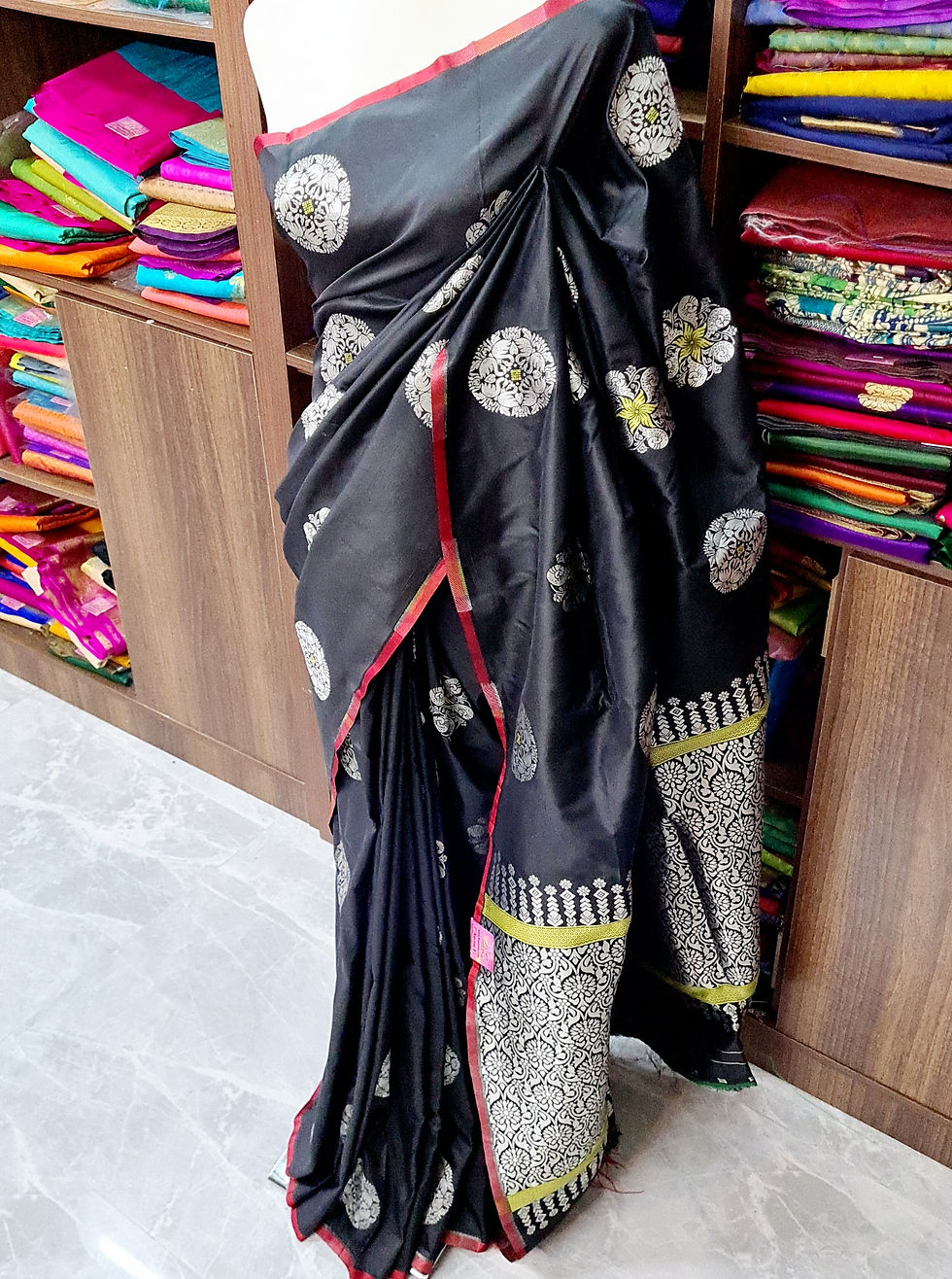 Thumbnail: Soft Peacock Design Saree