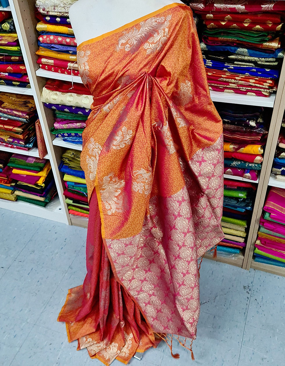 Thumbnail: Soft Easy-to-drape Dual-tone Banarasi Silk Saree
