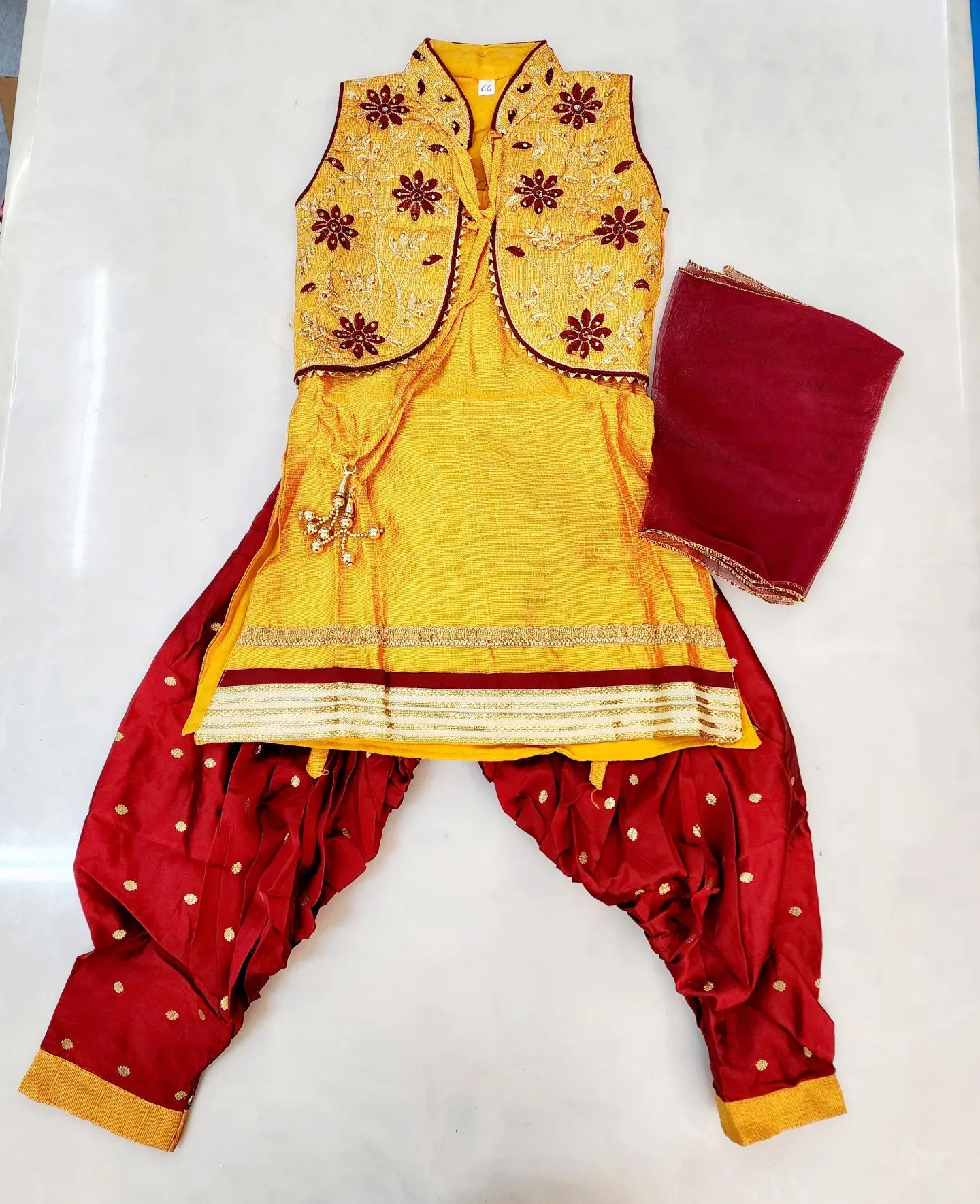 4-Pc Punjabi Suit 