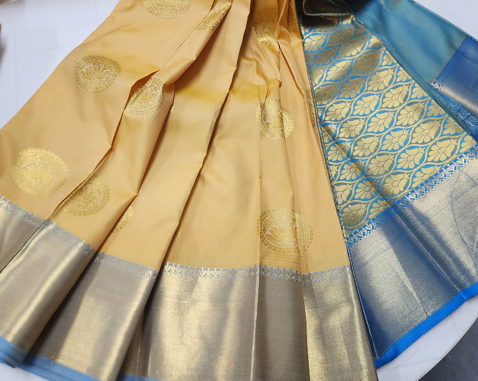 Thumbnail: Lotus Deisgn Soft Silk Saree